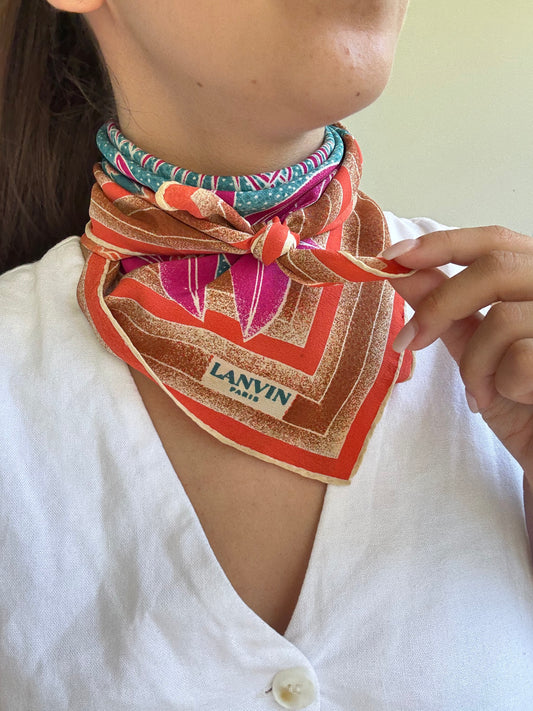 Foulard Lanvin – Modèle floral