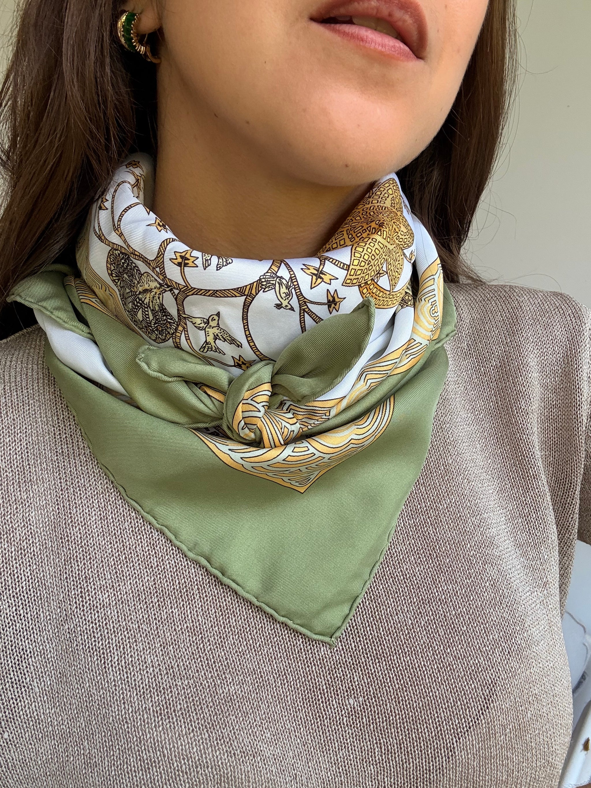 Foulard Hermès – Modèle Les légendes de l'arbre