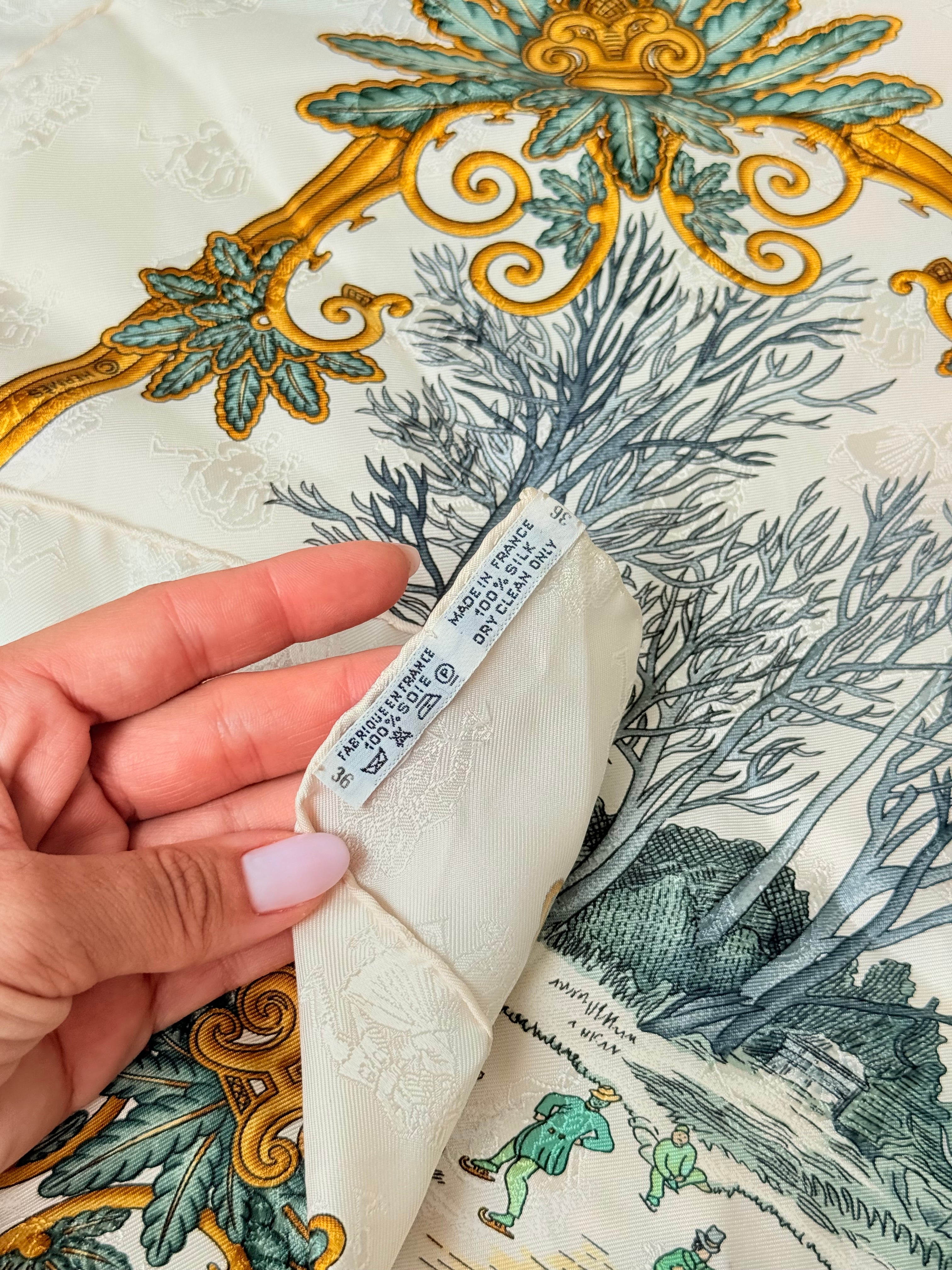 Foulard Hermès – Modèle Joies d'hiver