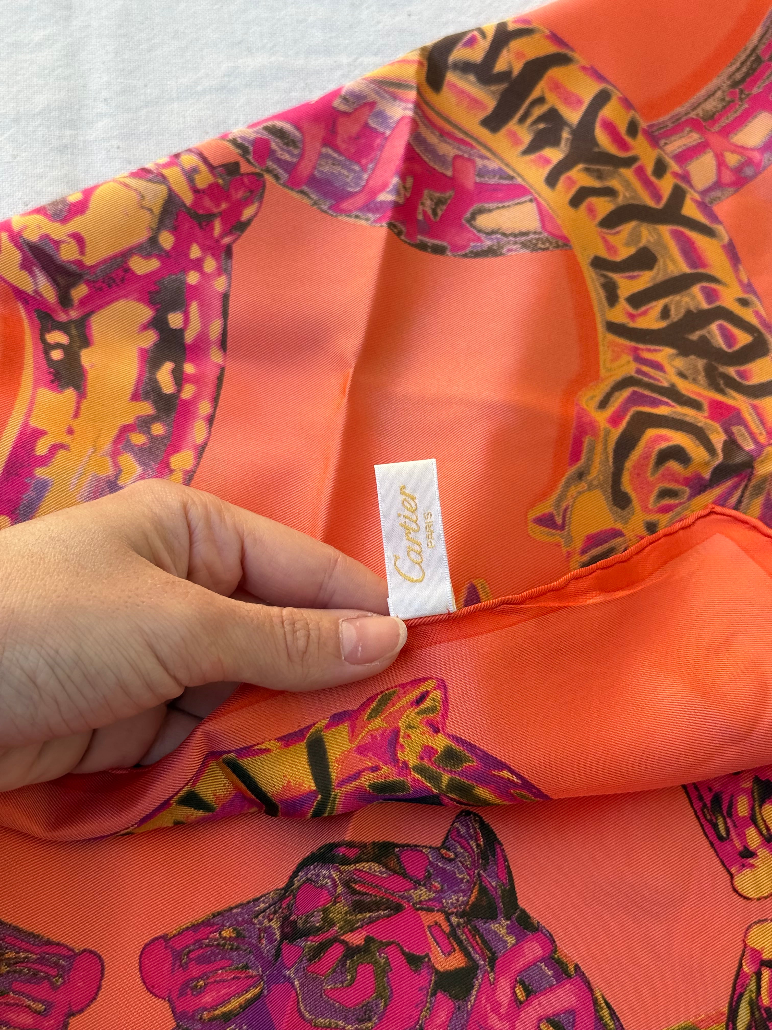 Foulard Cartier – Modèle panthères entrelacées