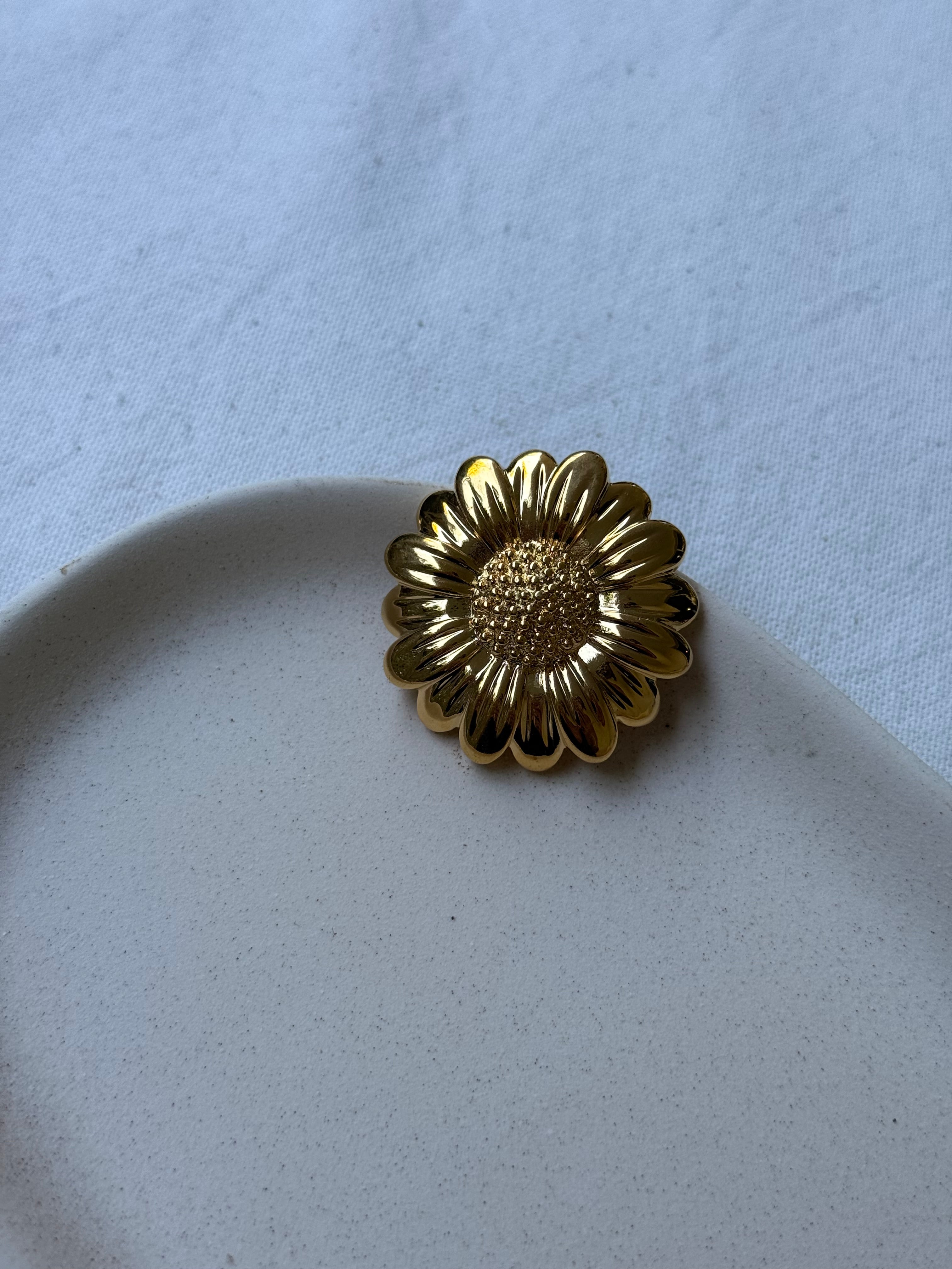 Broche vintage - Fleur dorée