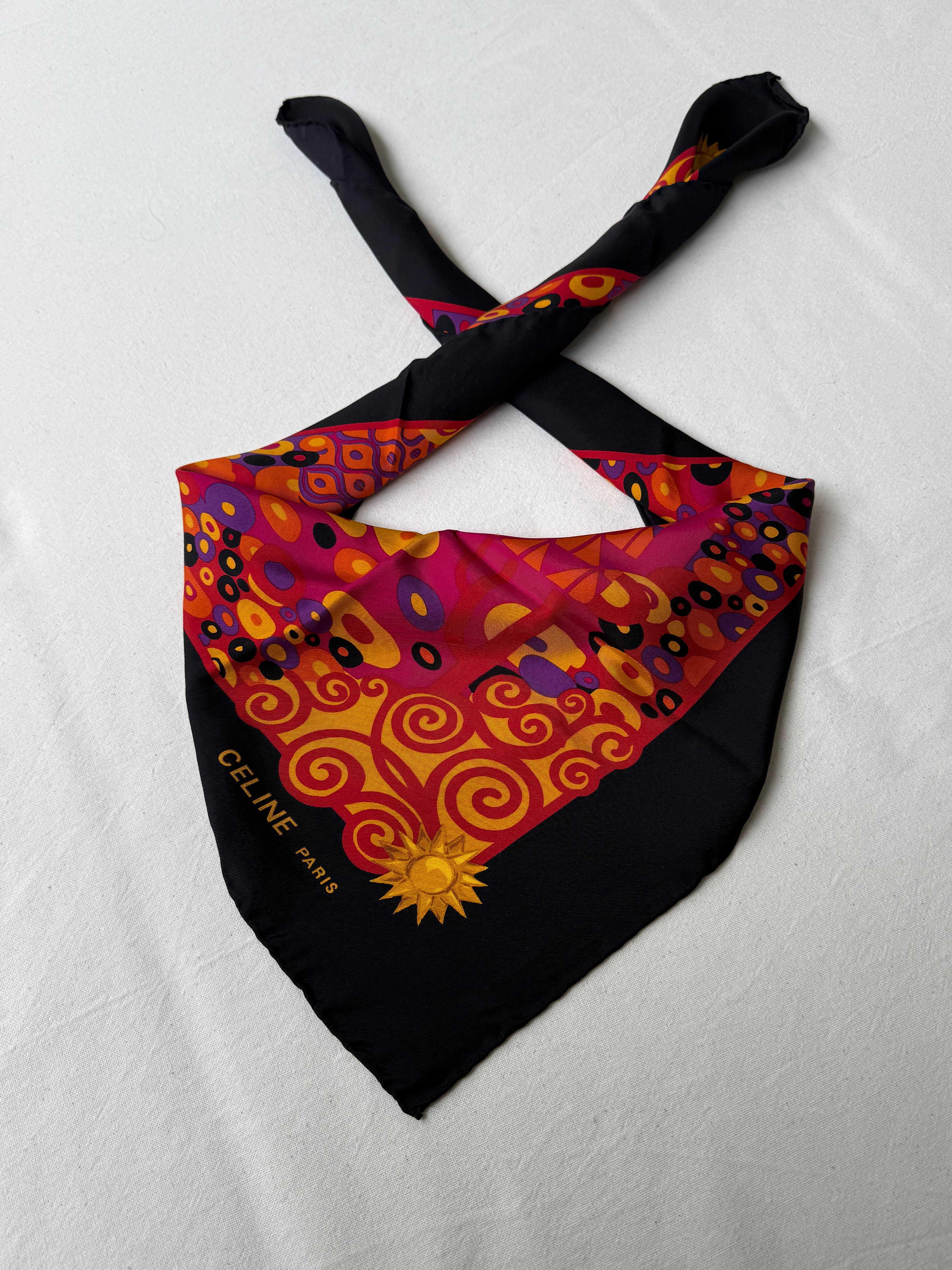Foulard Céline – Motifs colorés géométriques