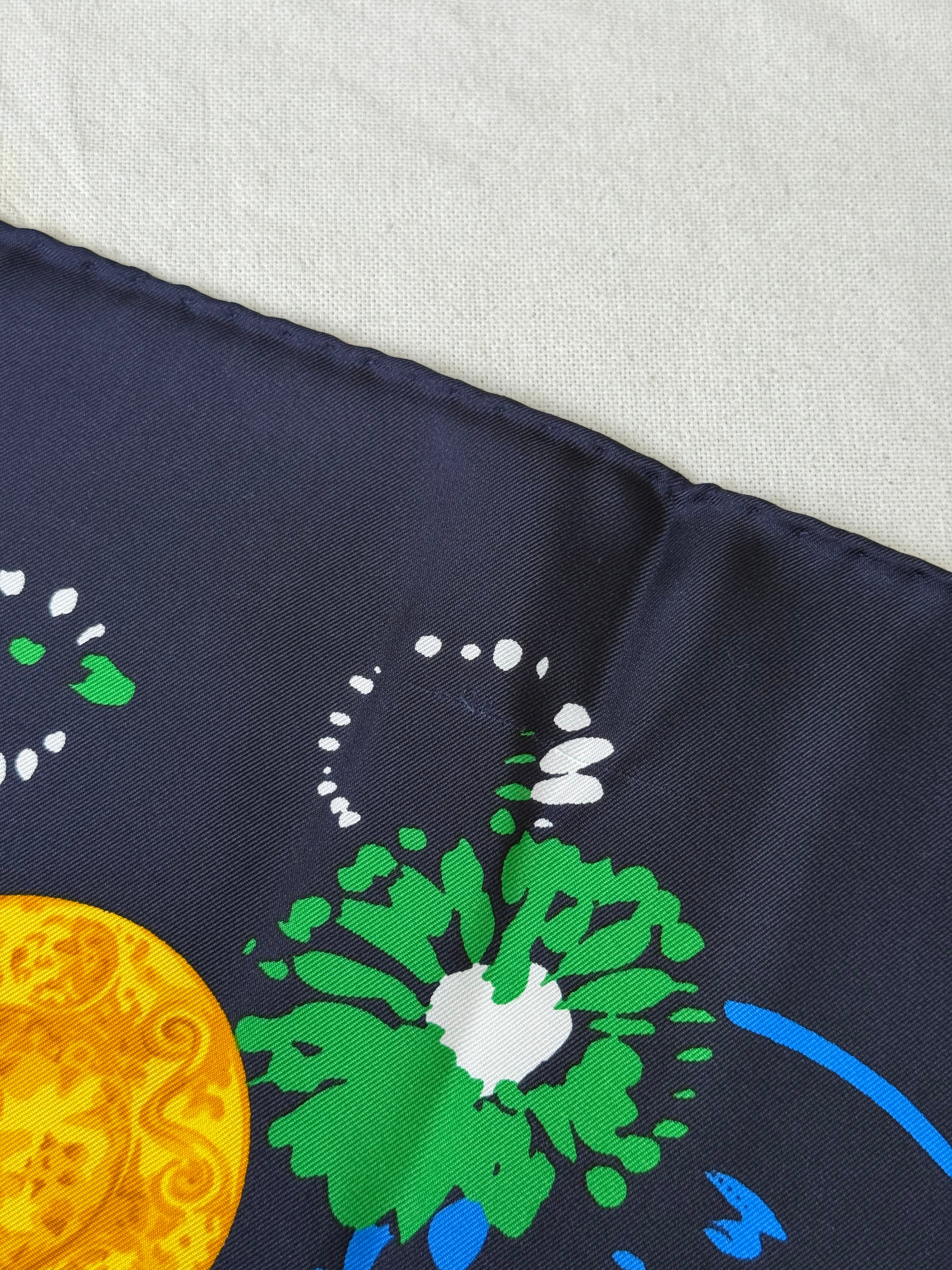 Celine Scarf – Fireworks