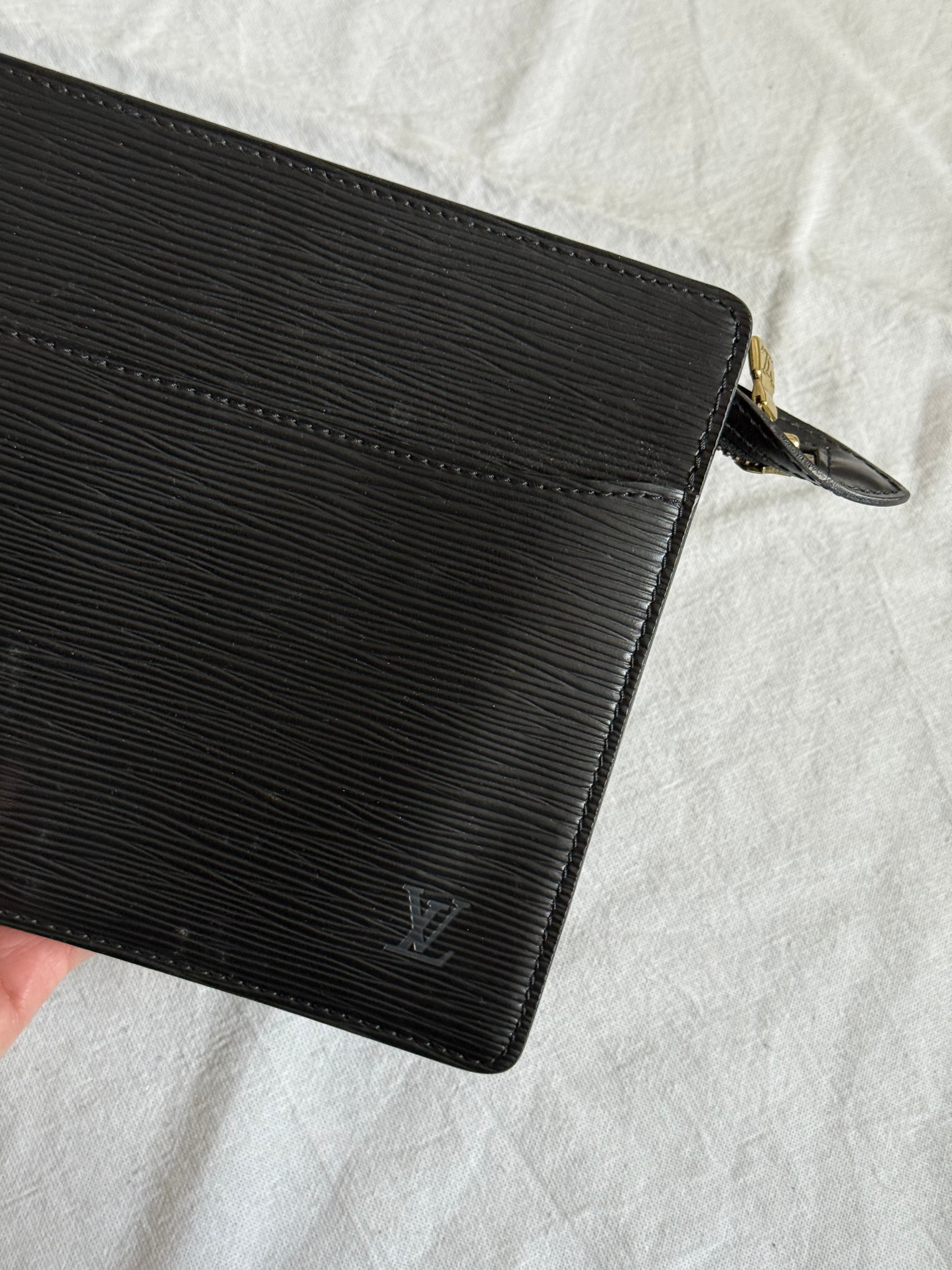 Pochette Louis Vuitton vintage - Cuir épi noir