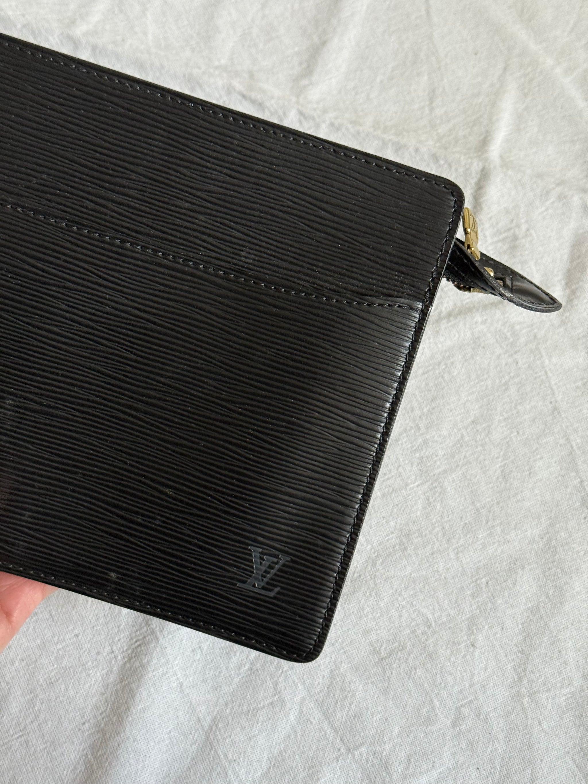 Pochette Louis Vuitton vintage - Cuir épi noir