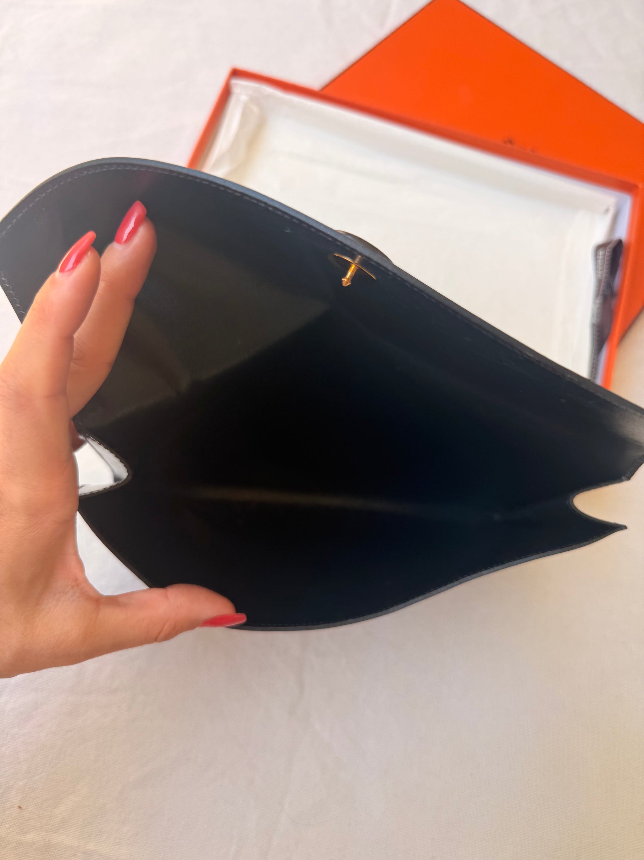 Pochette Hermès - Modèle Rio, cuir box bleu marine