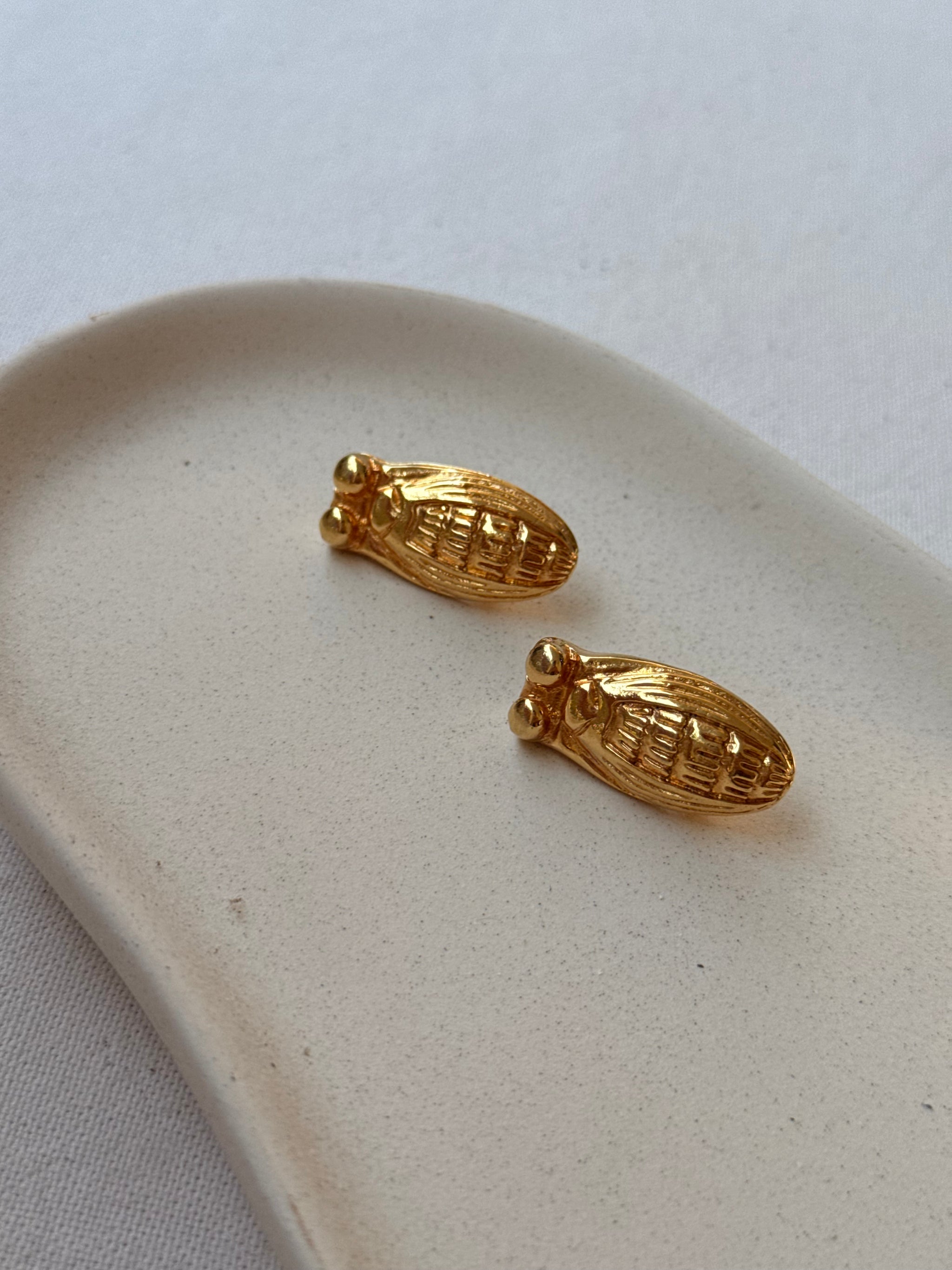 Boucles d’oreilles Caron vintage - Cigales dorées