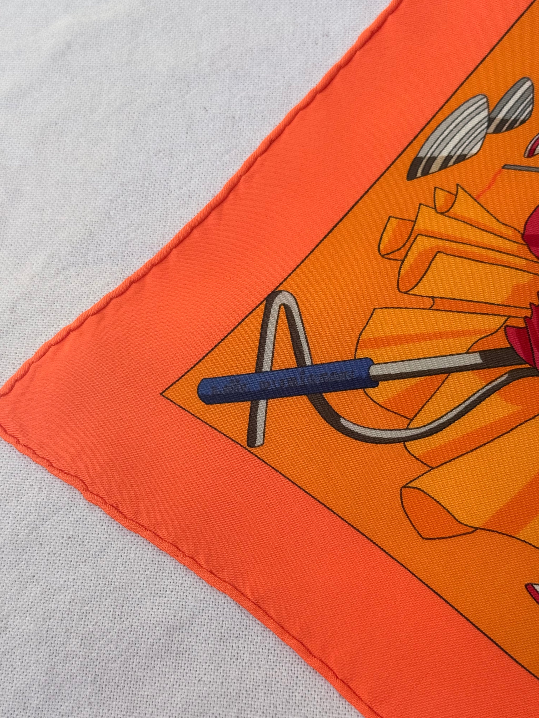 Foulard Hermès – Modèle Charmes des Plages Normandes