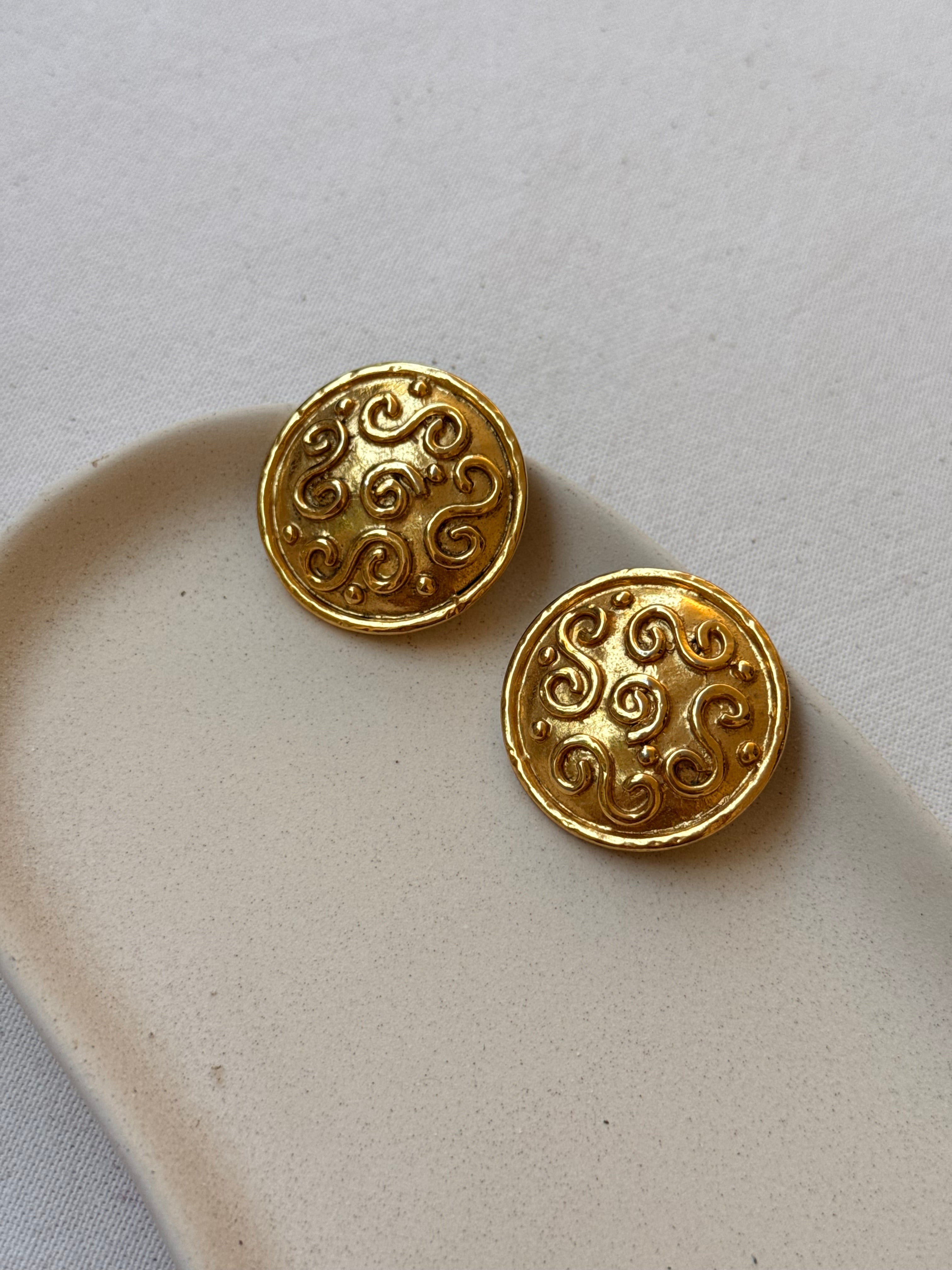 Boucles d’oreilles Édouard Rambaud vintage - Rondes motifs arabesques