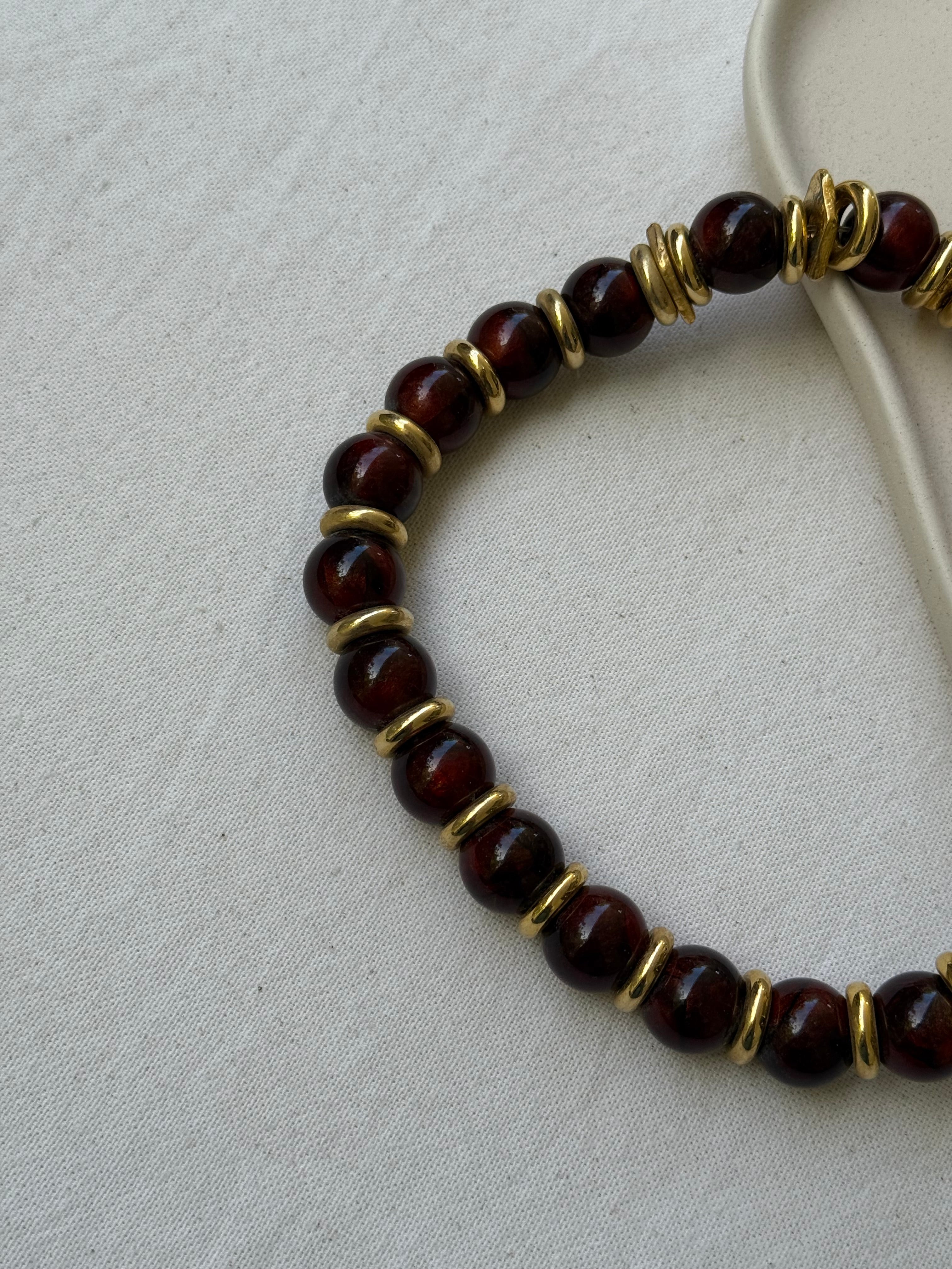 Collier doré vintage - Perles bois et détails dorés