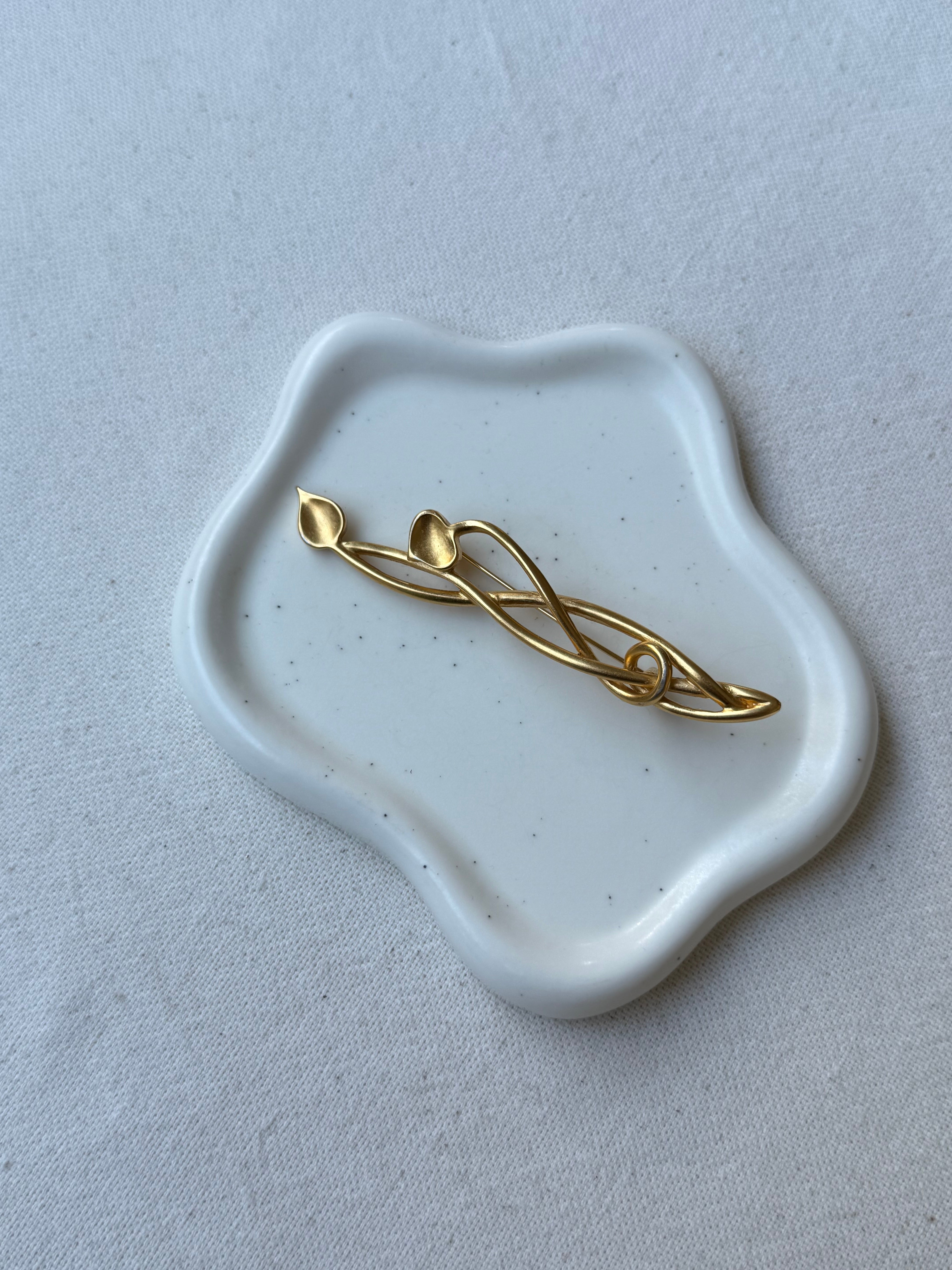 Broche Monet vintage - Feuillage doré