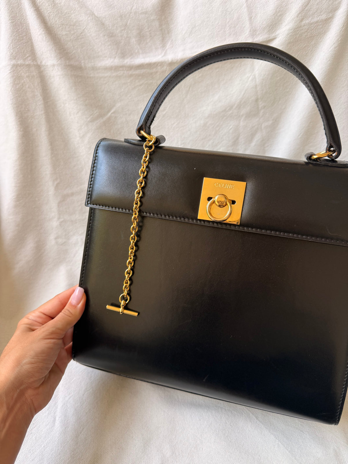 Sac Céline vintage - Top Handle cuir noir et fermoir doré