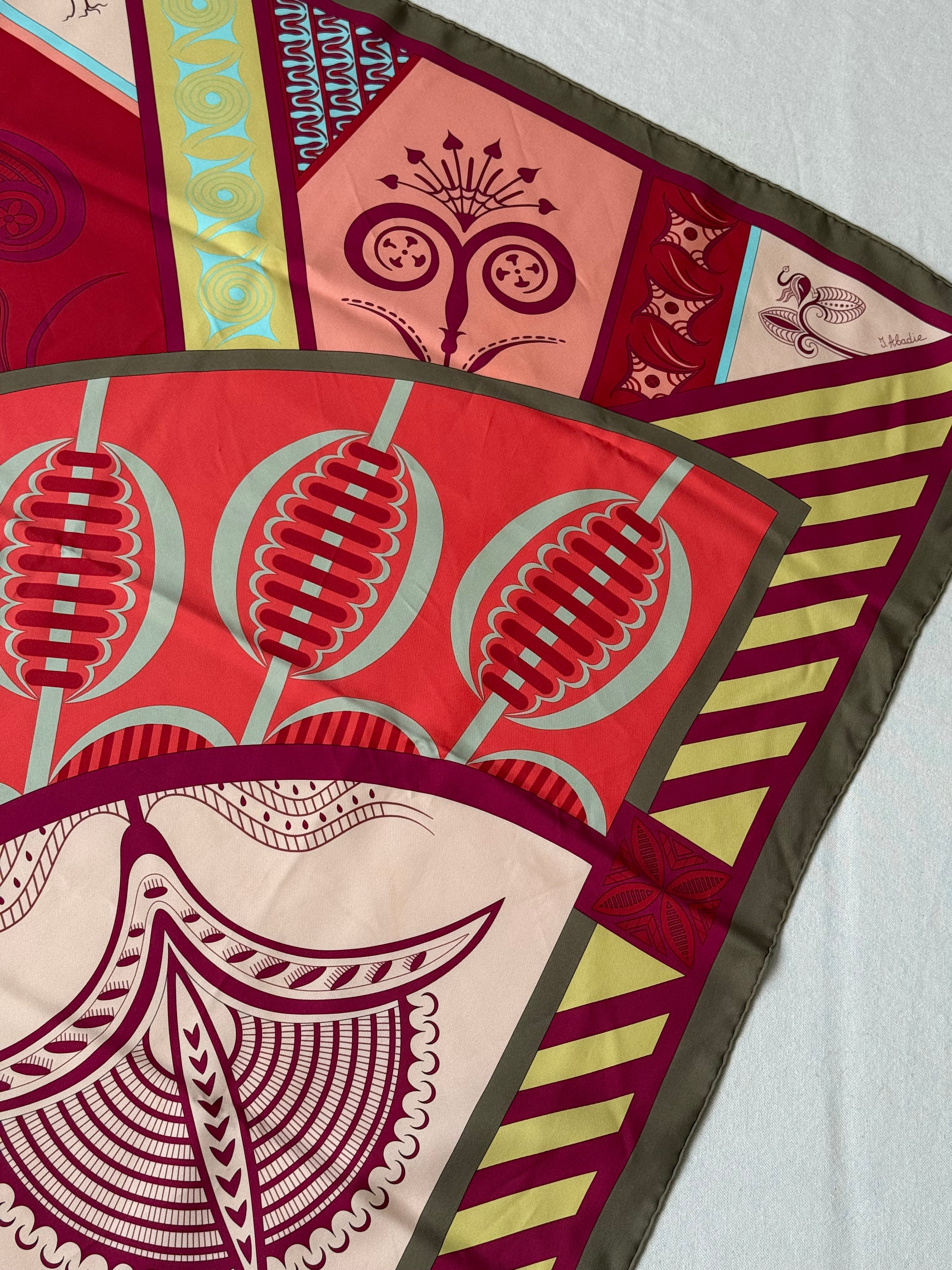 Foulard Hermès – Modèle Géométrie Crétoise