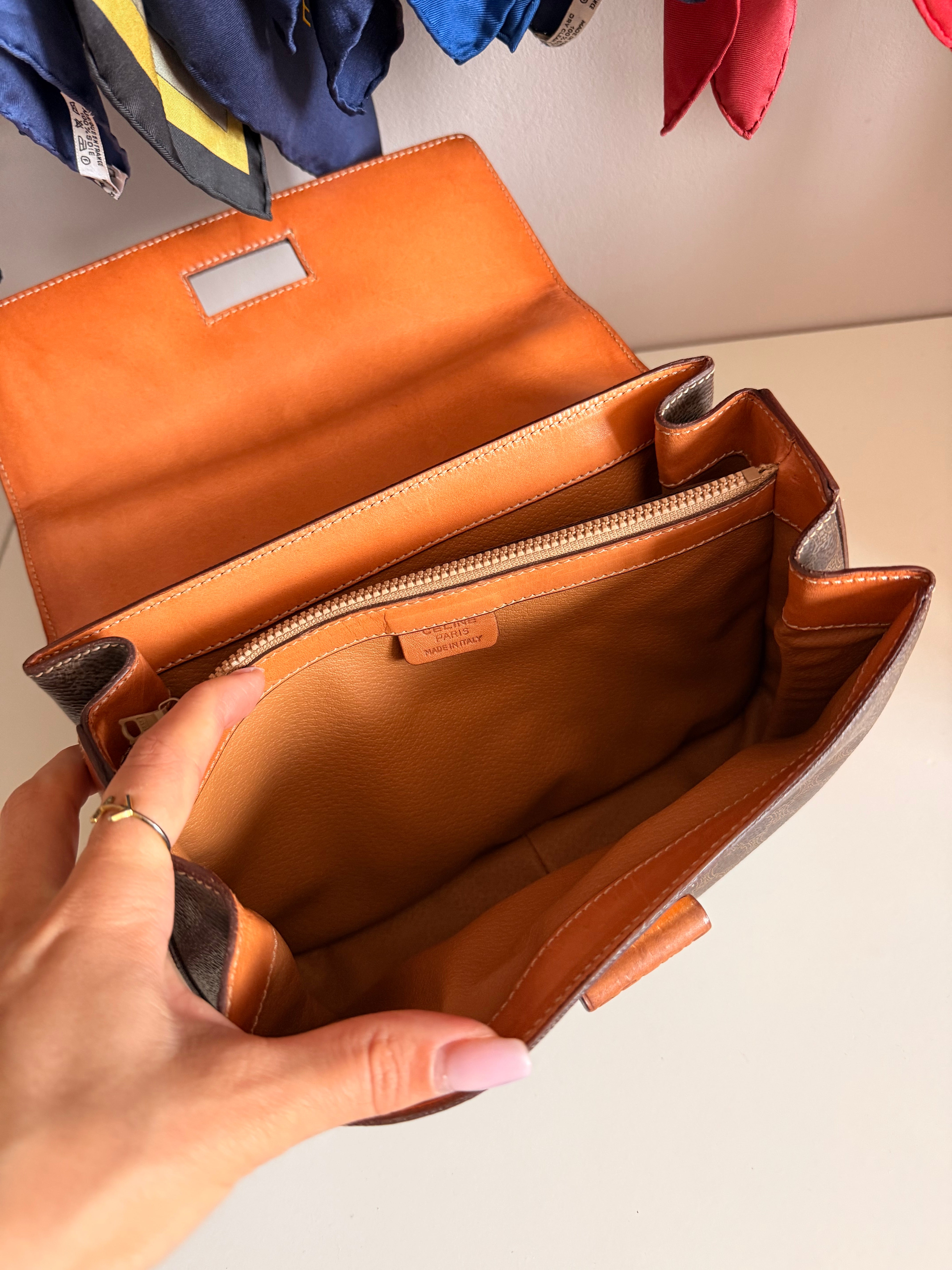 Sac Céline vintage - Turn Lock toile macadam triomphe