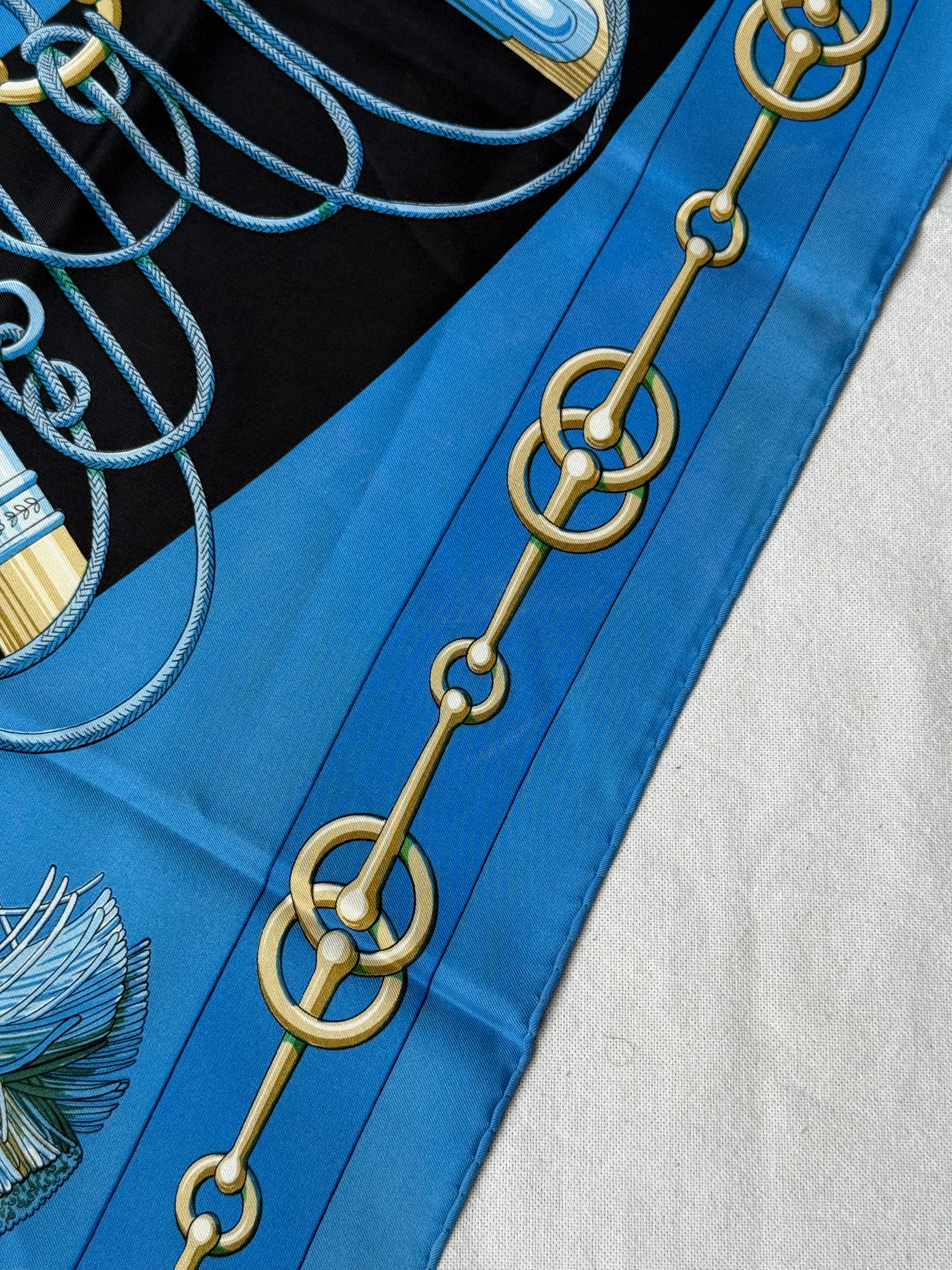 Foulard Hermès – Modèle Cliquetis