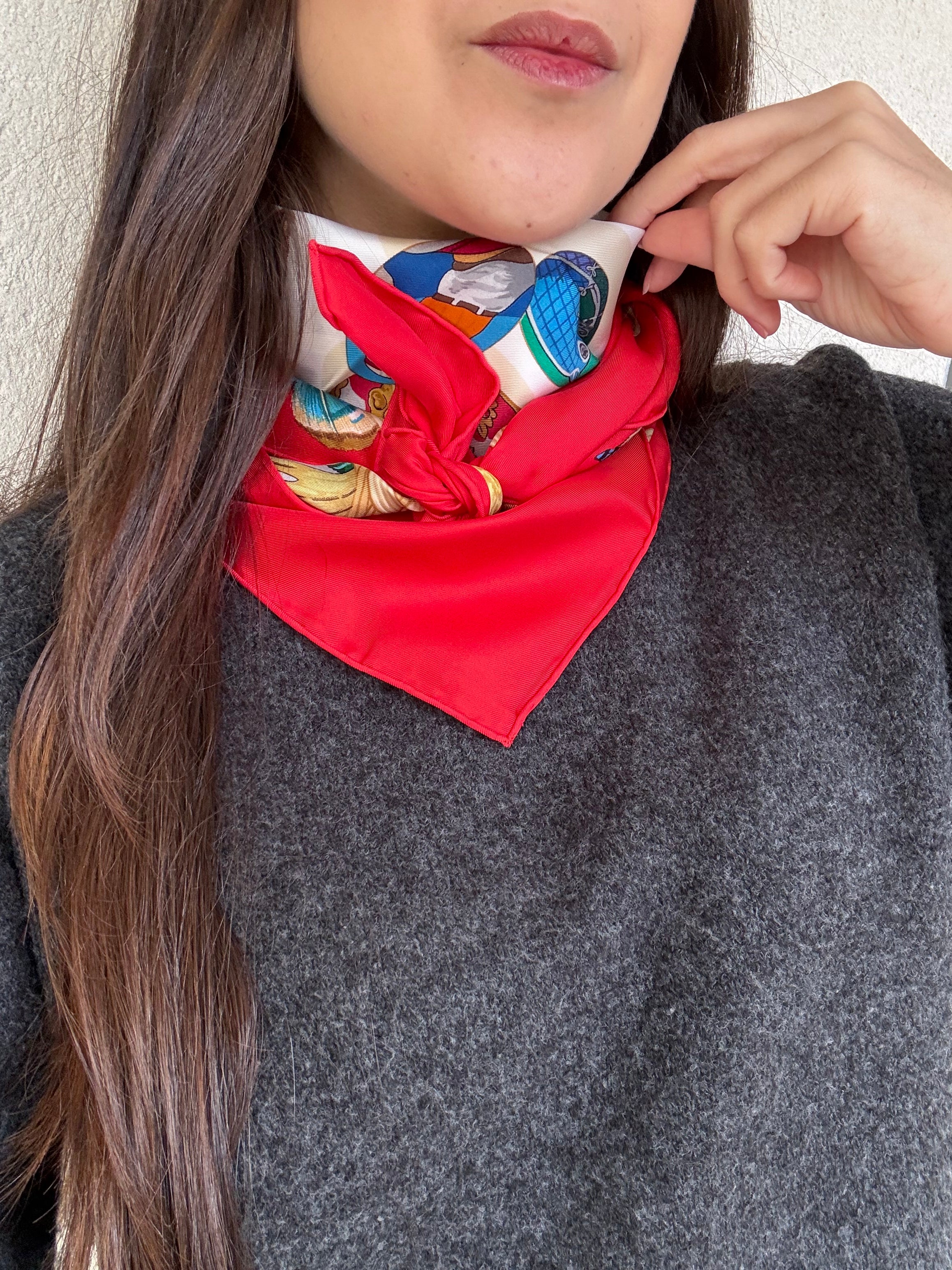 Foulard Hermès – Modèle Couvée d'Hermès