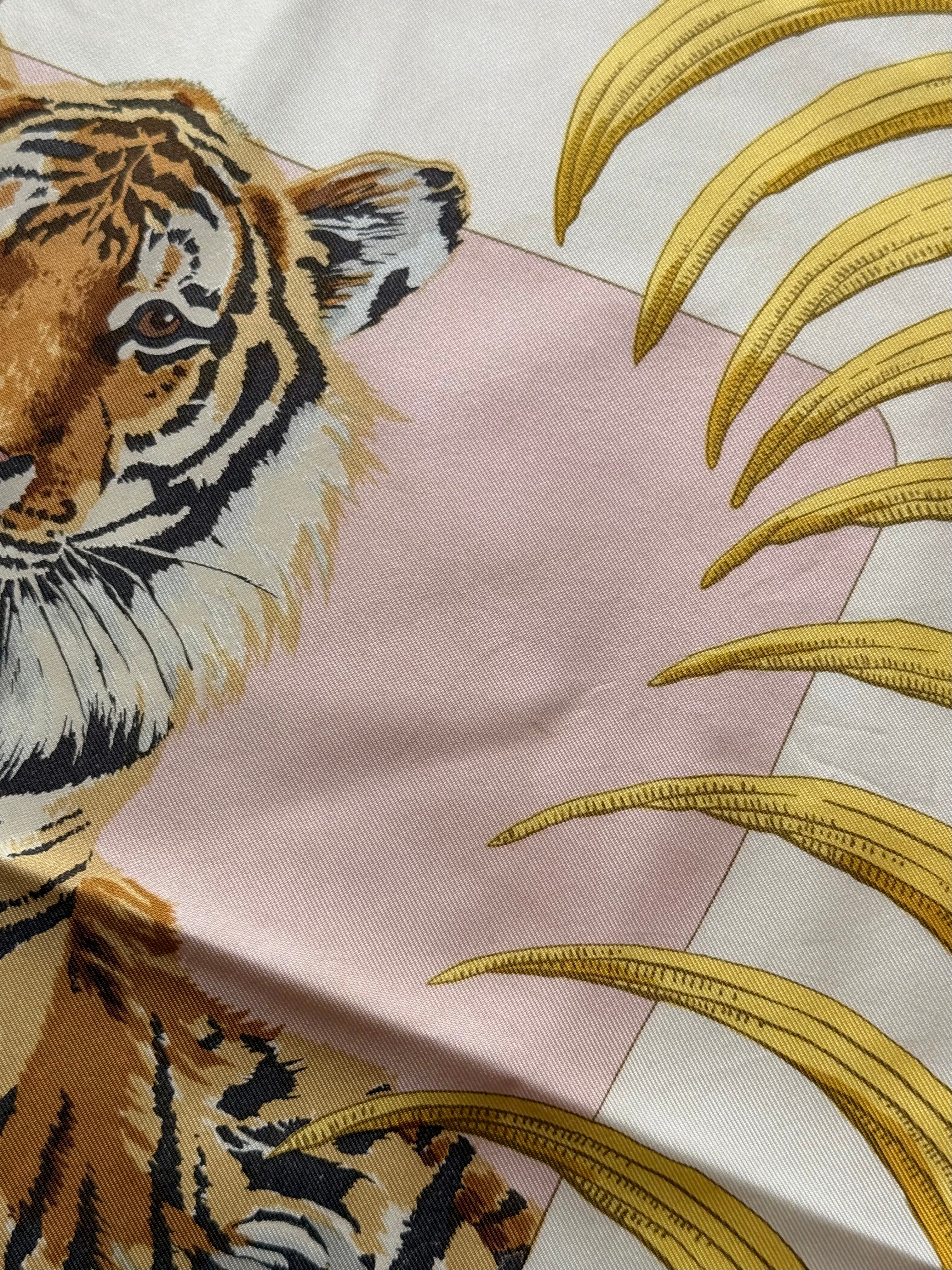 Foulard Hermès – Modèle Tigre Royal
