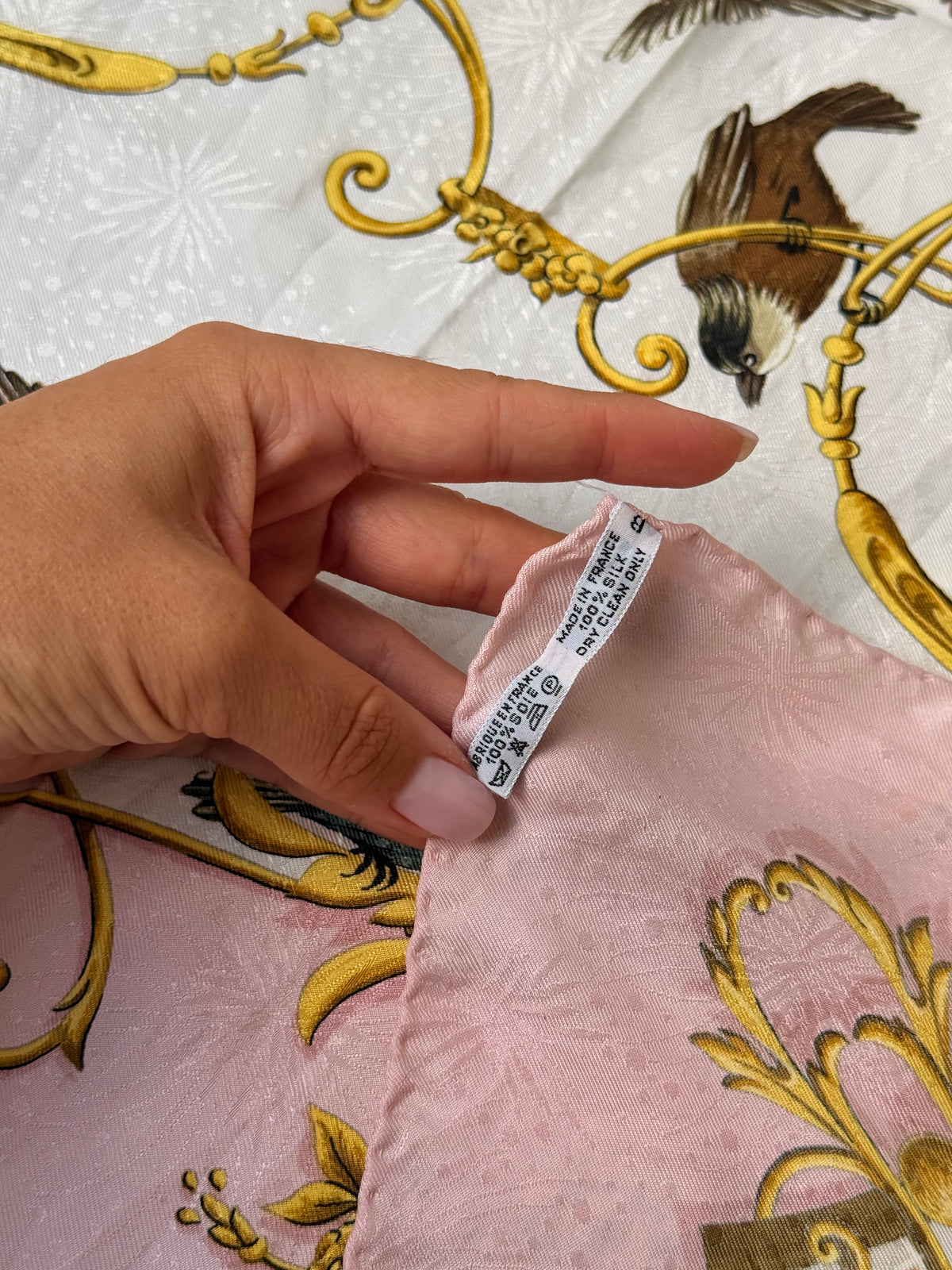 Foulard Hermès – Modèle La Clé des Champs