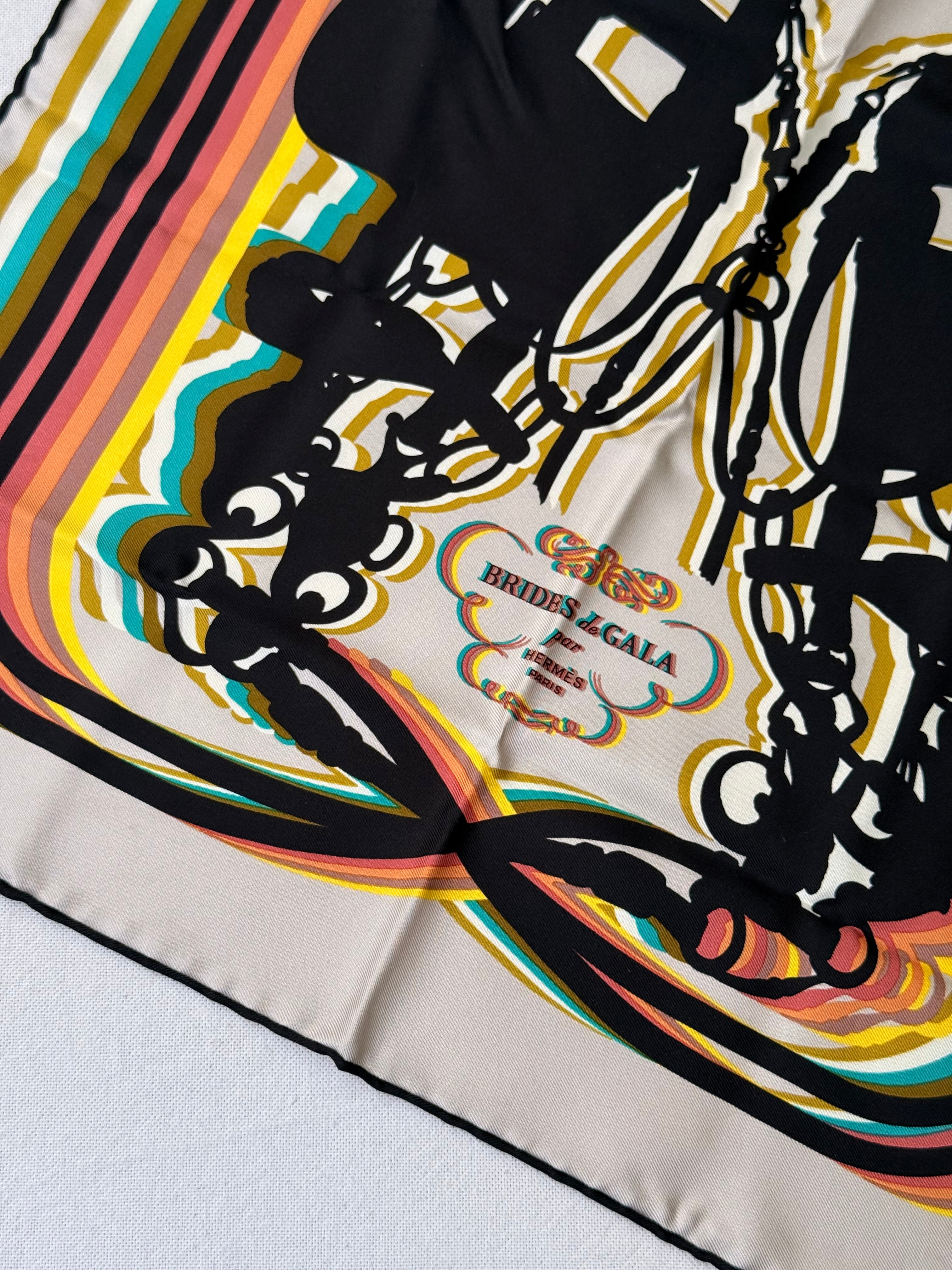 Gavroche Hermès – Modèle Bride de Gala Shadow