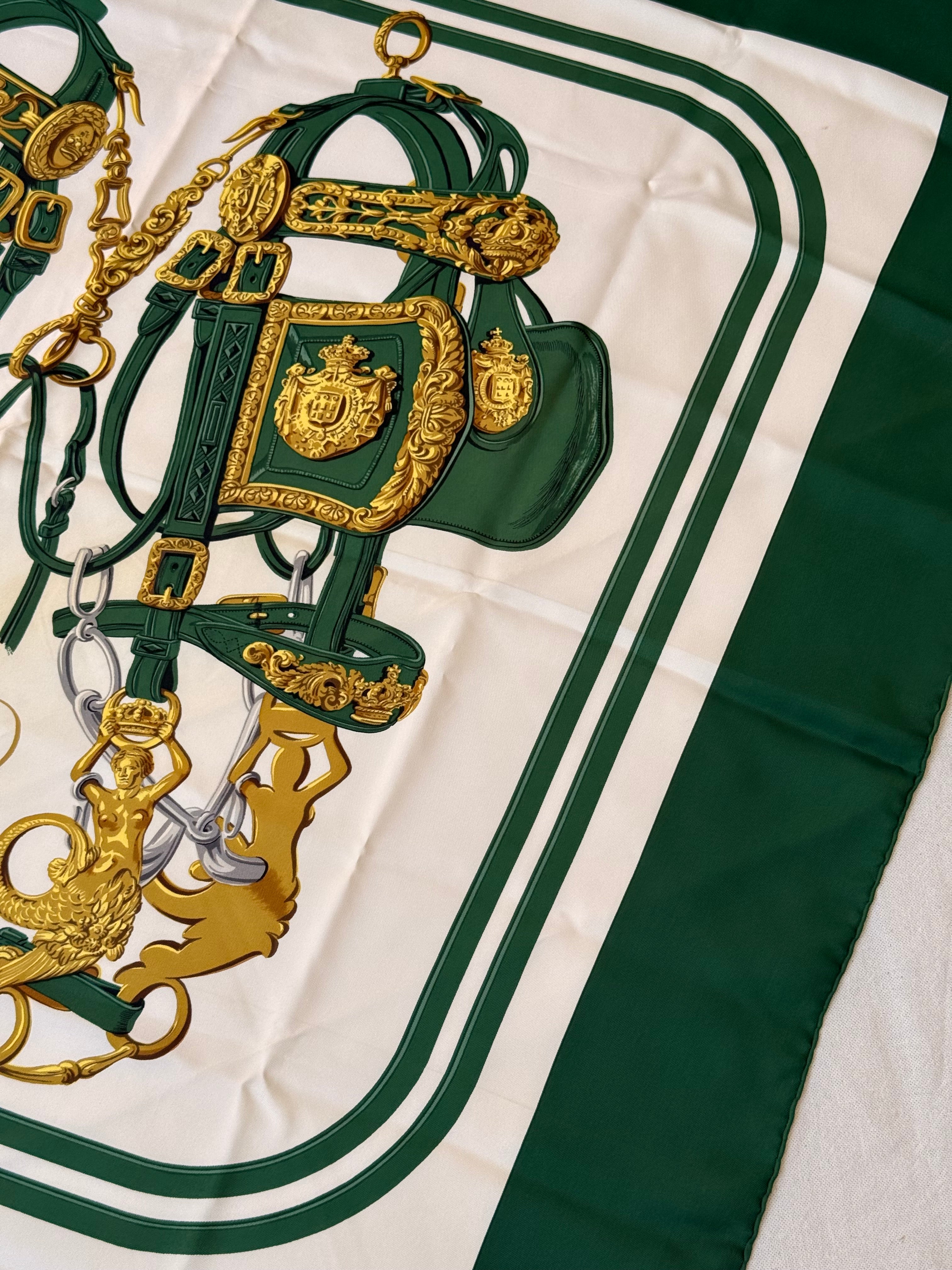 Foulard Hermès – Modèle Brides de Gala