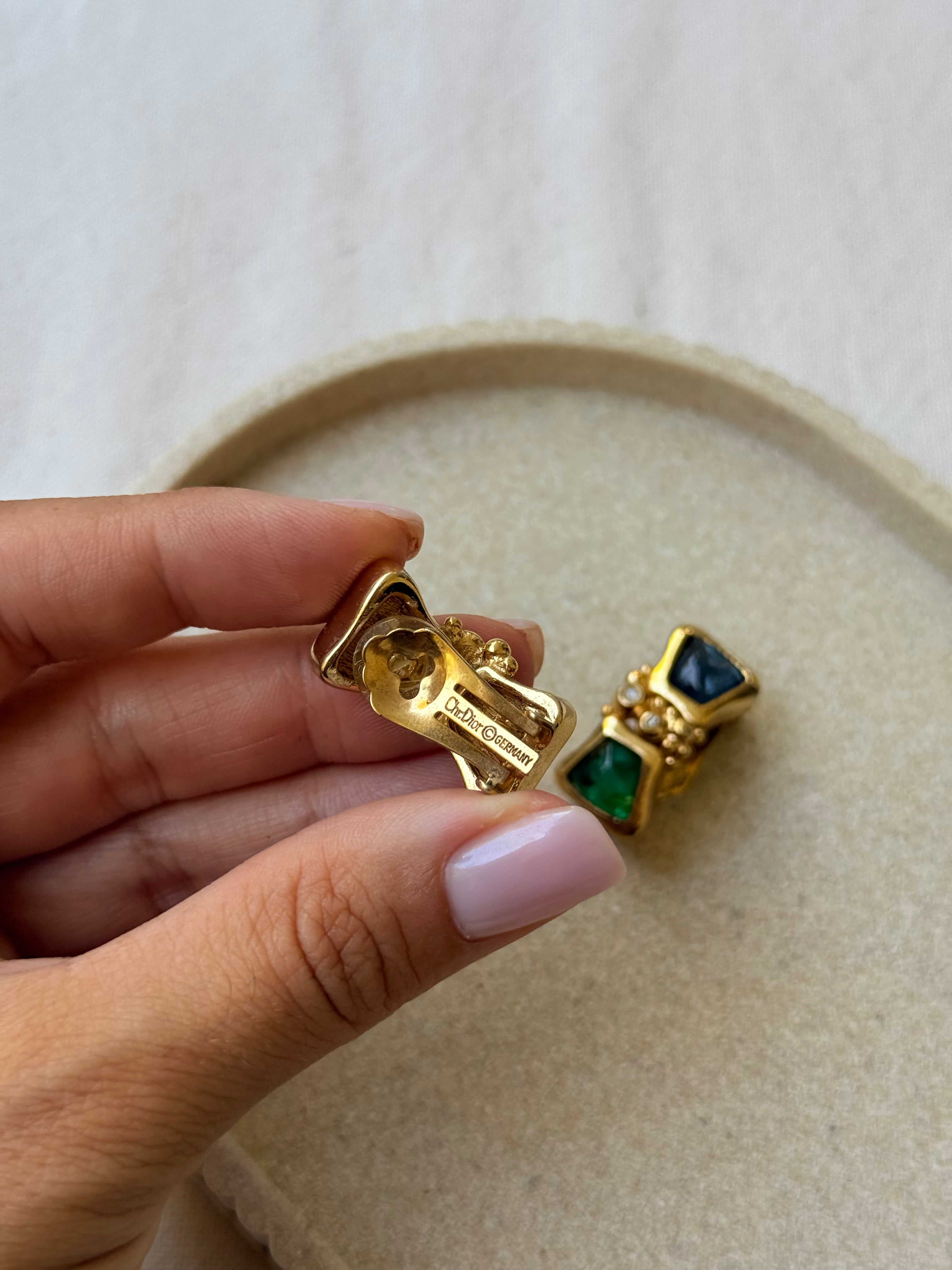 Boucles d’oreilles Christian Dior vintage - Vertes et bleues