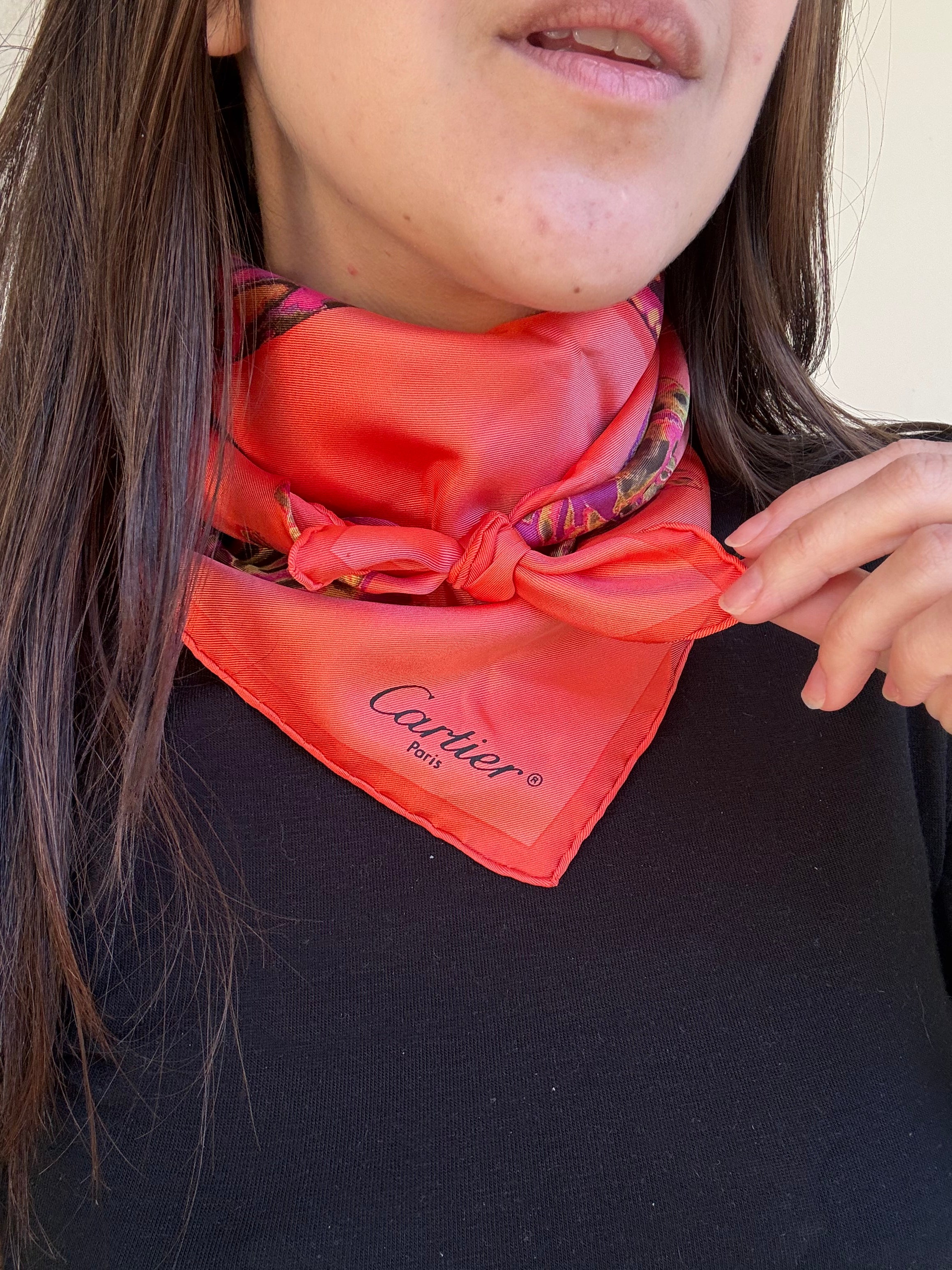 Foulard Cartier – Modèle panthères entrelacées
