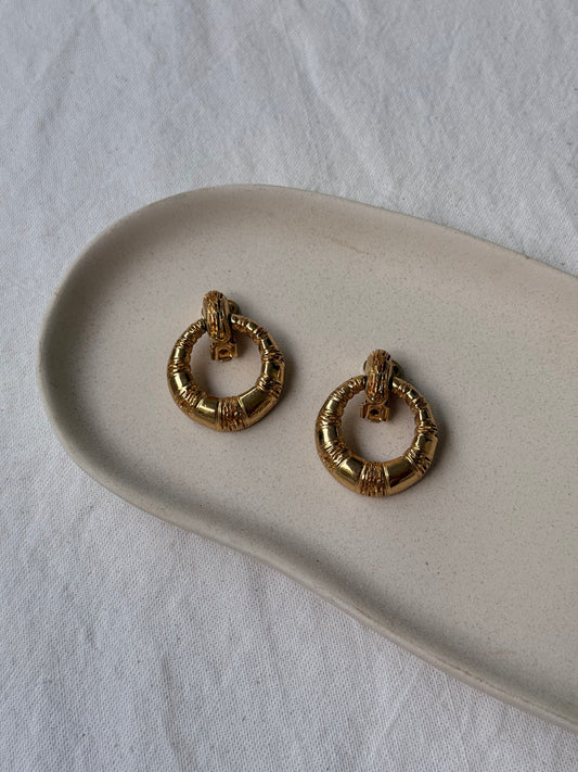 Boucles d’oreilles Christian Dior vintage - Pendantes dorées