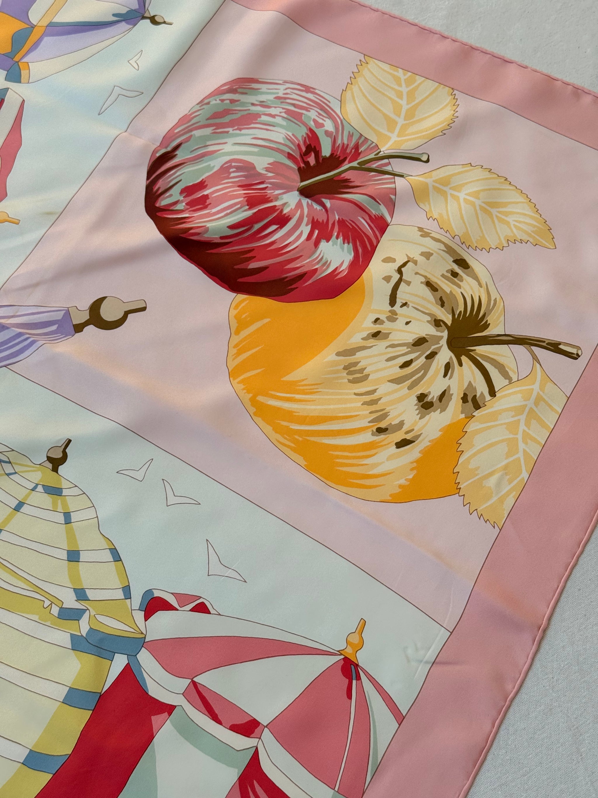 Foulard Hermès – Modèle Charmes des Plages Normandes II
