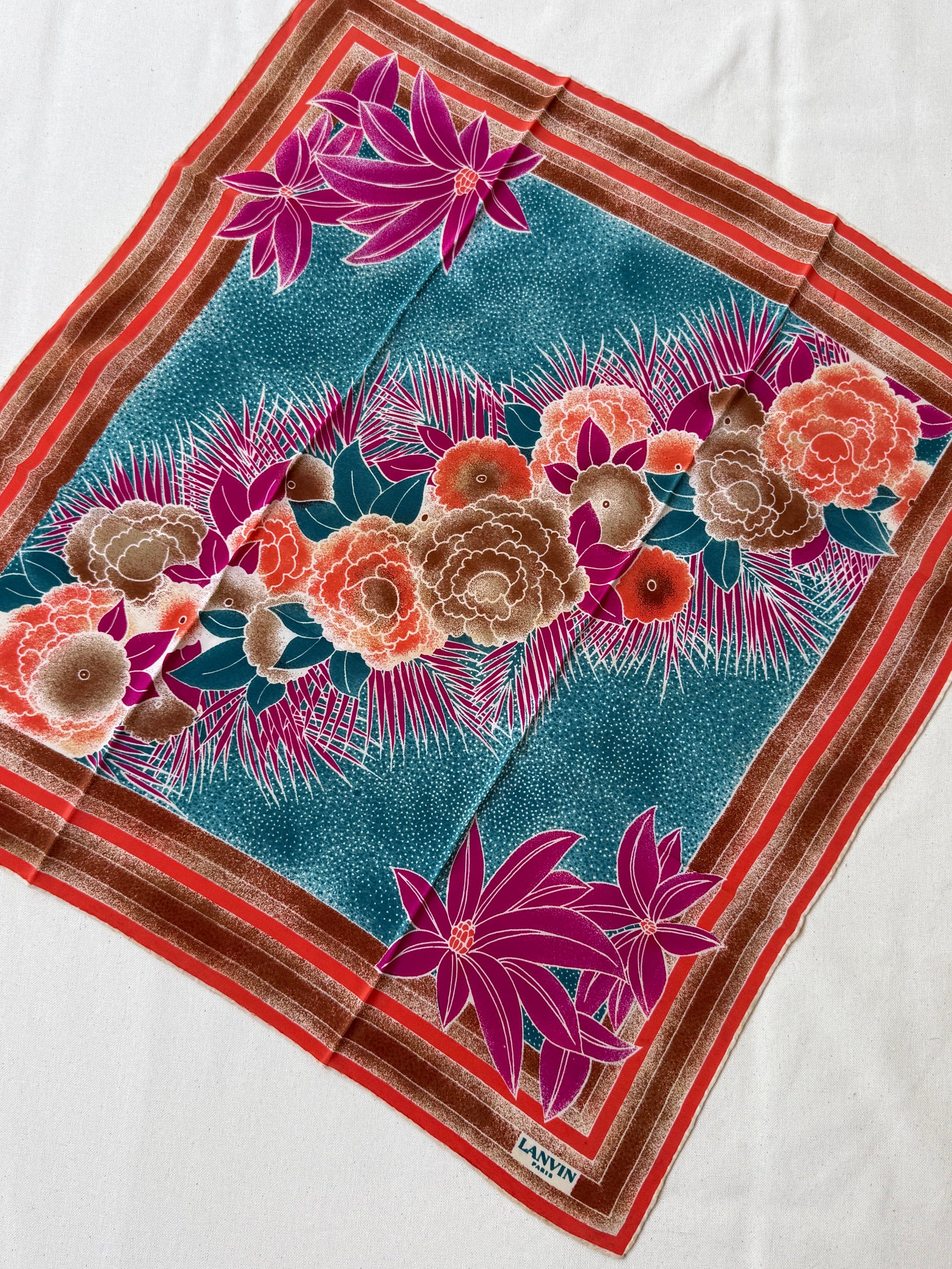 Foulard Lanvin – Modèle floral