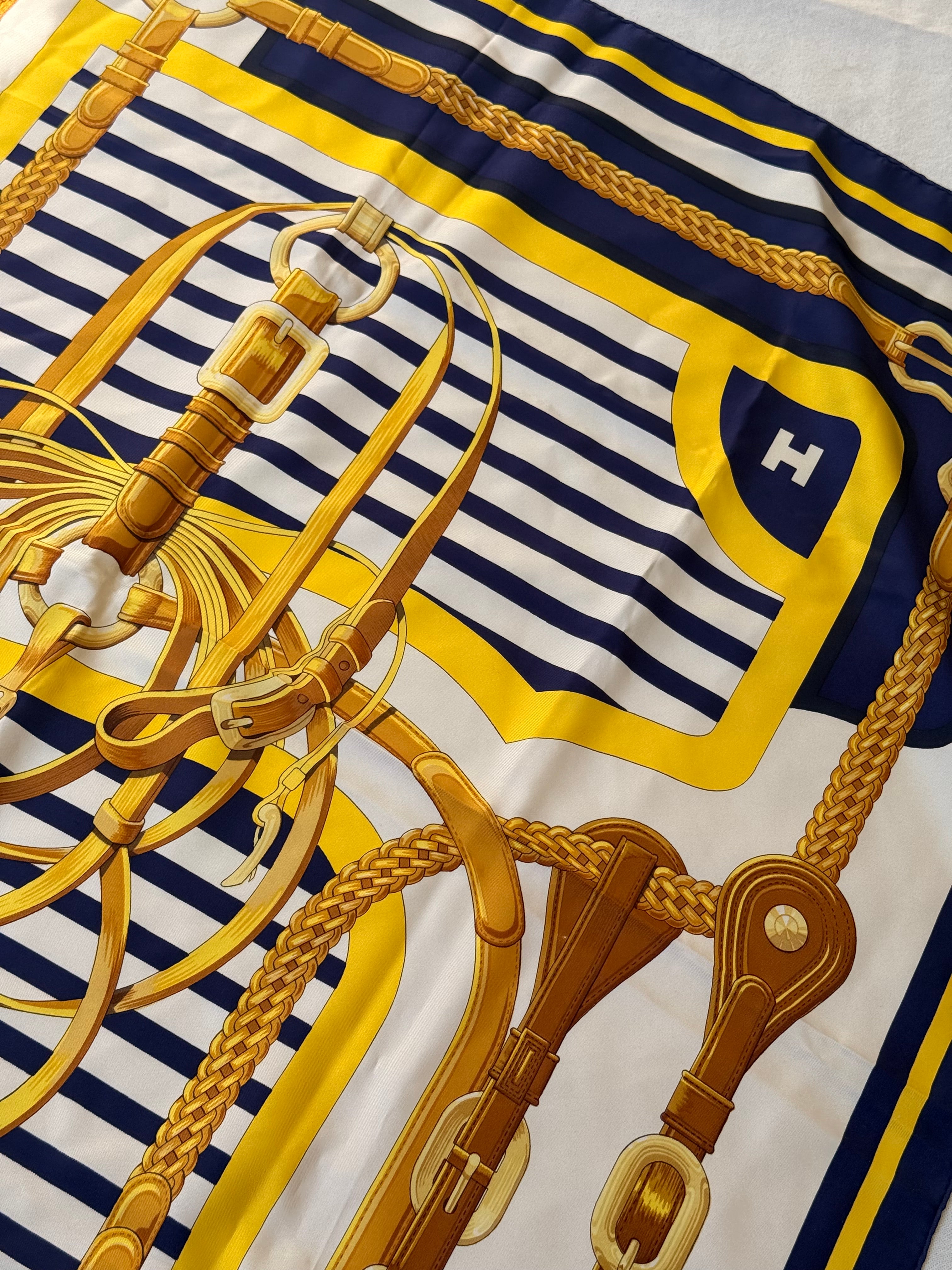 Foulard Hermès – Modèle Coaching