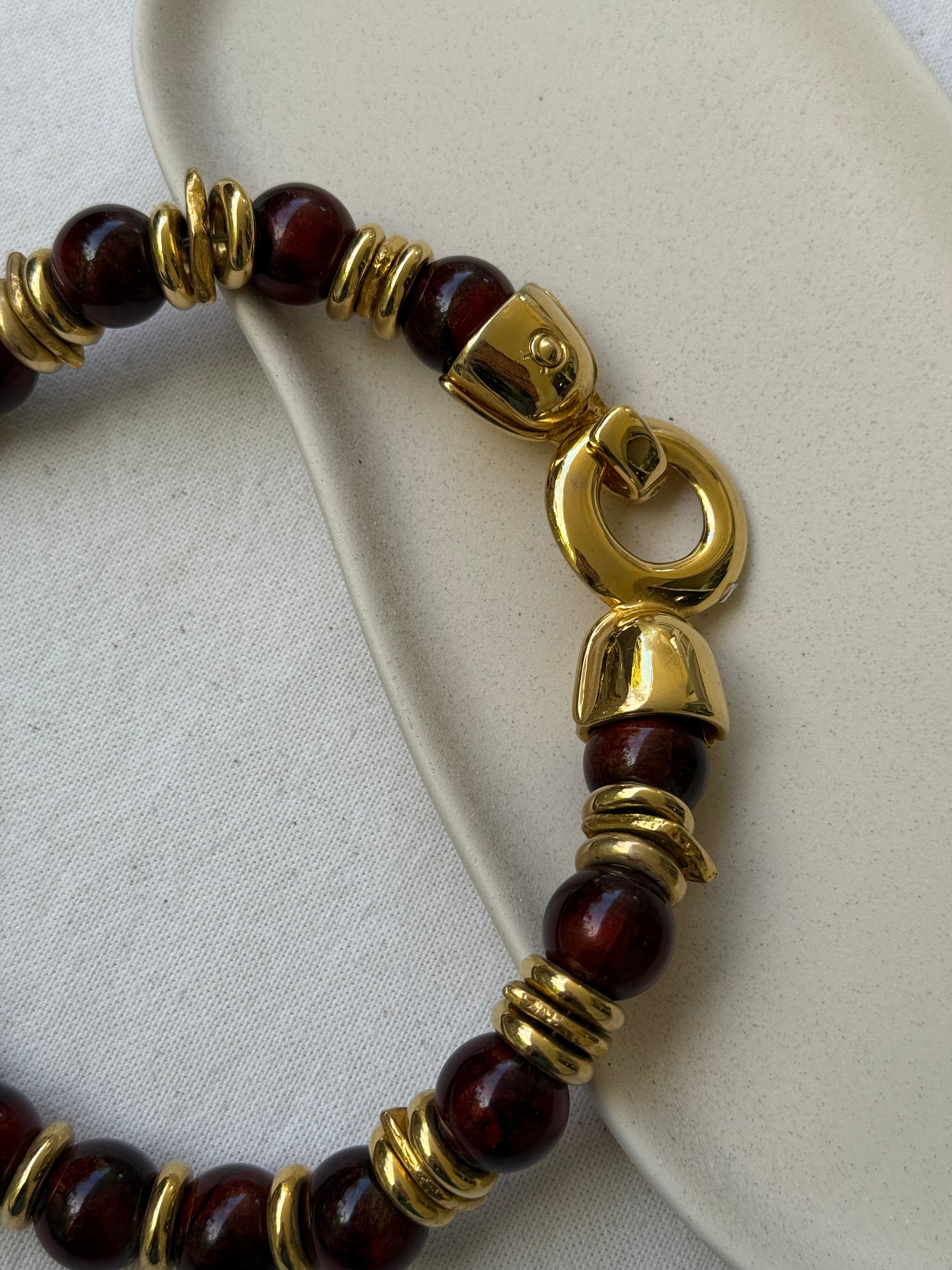 Collier doré vintage - Perles bois et détails dorés