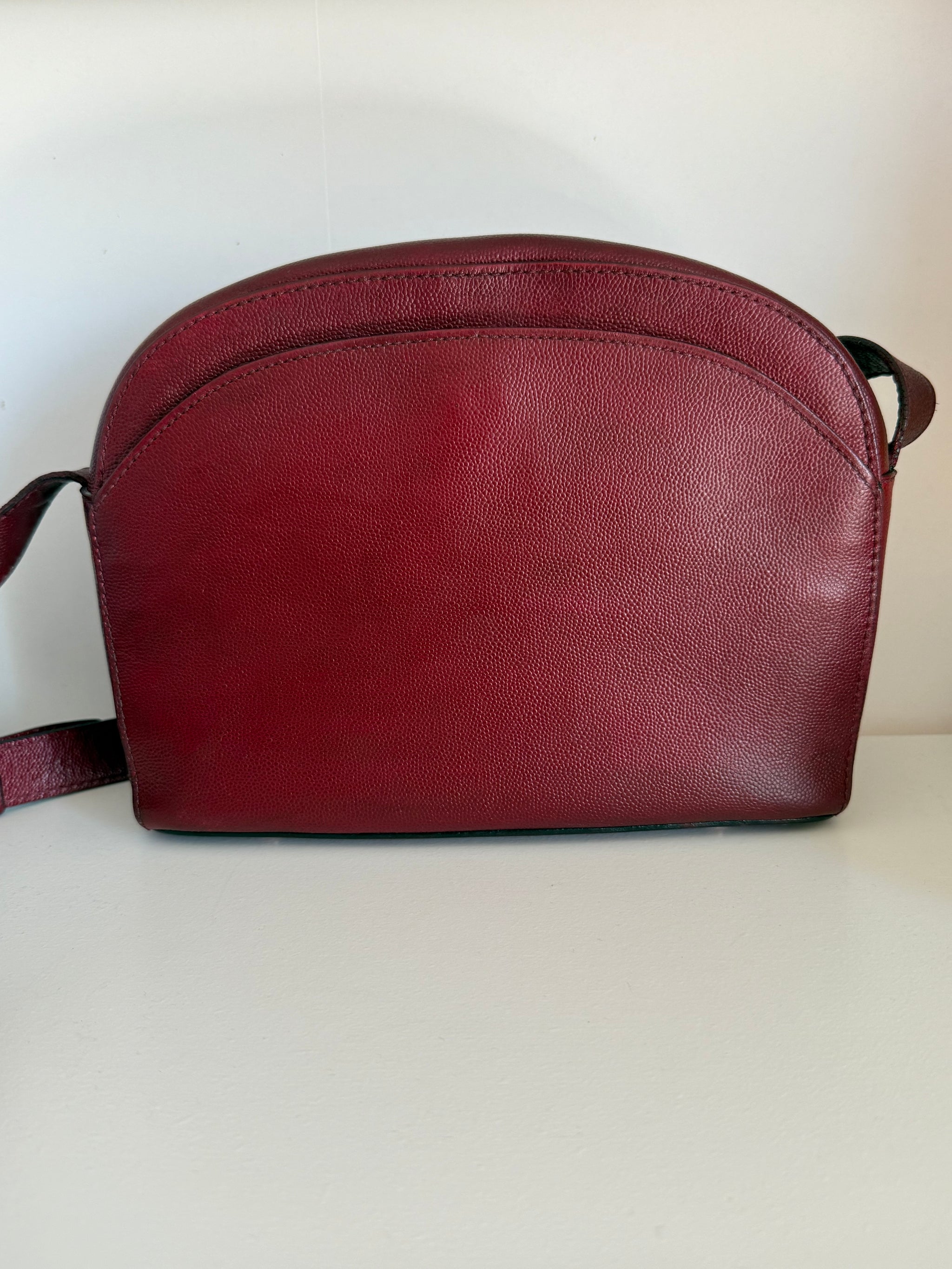 Sac Céline en cuir rouge