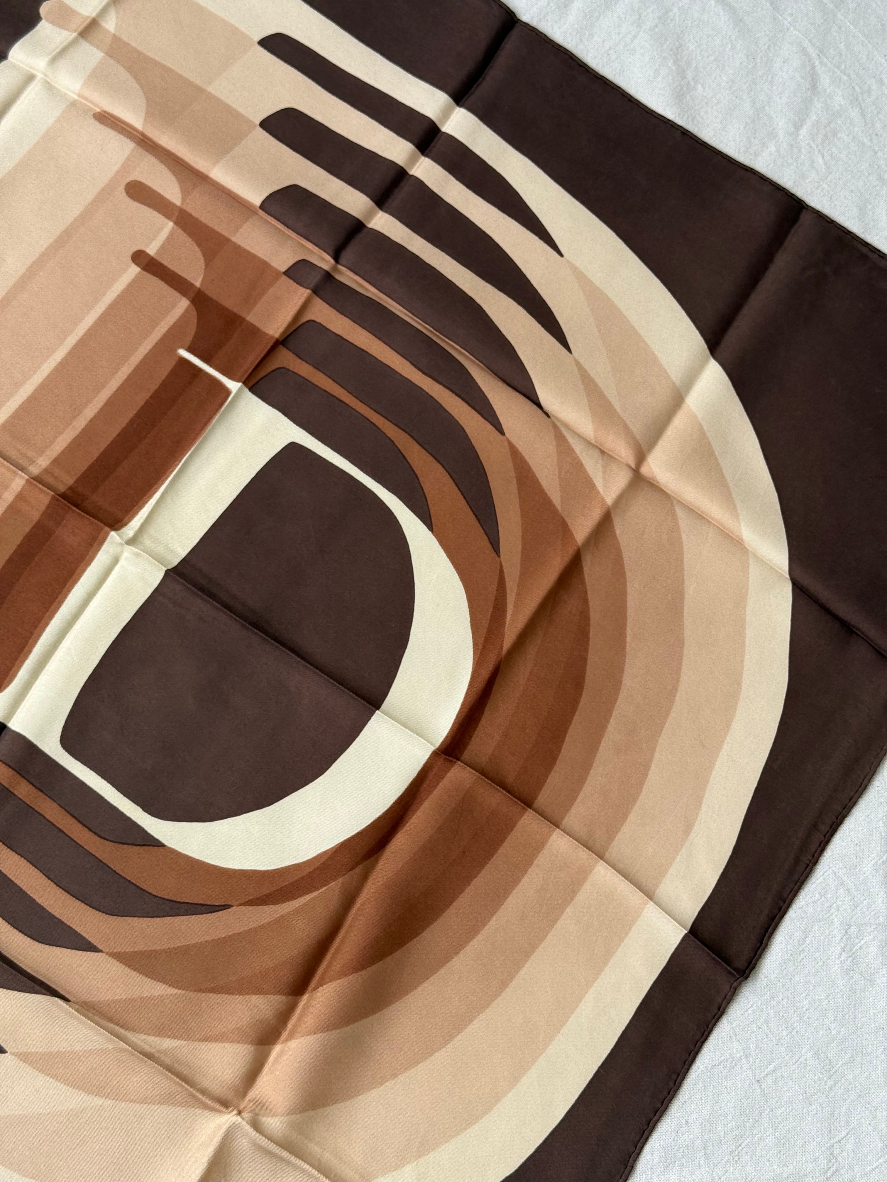 Christian Dior scarf – D graphic pattern brown beige