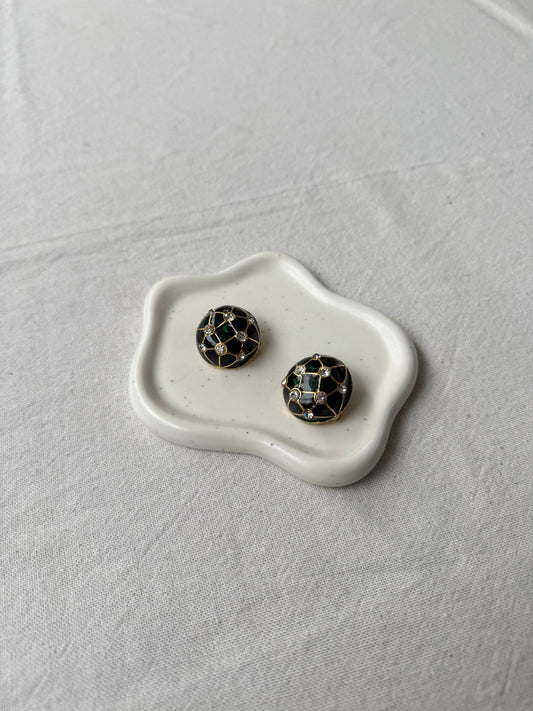 Boucles d’oreilles vintage - Émail vert et strass