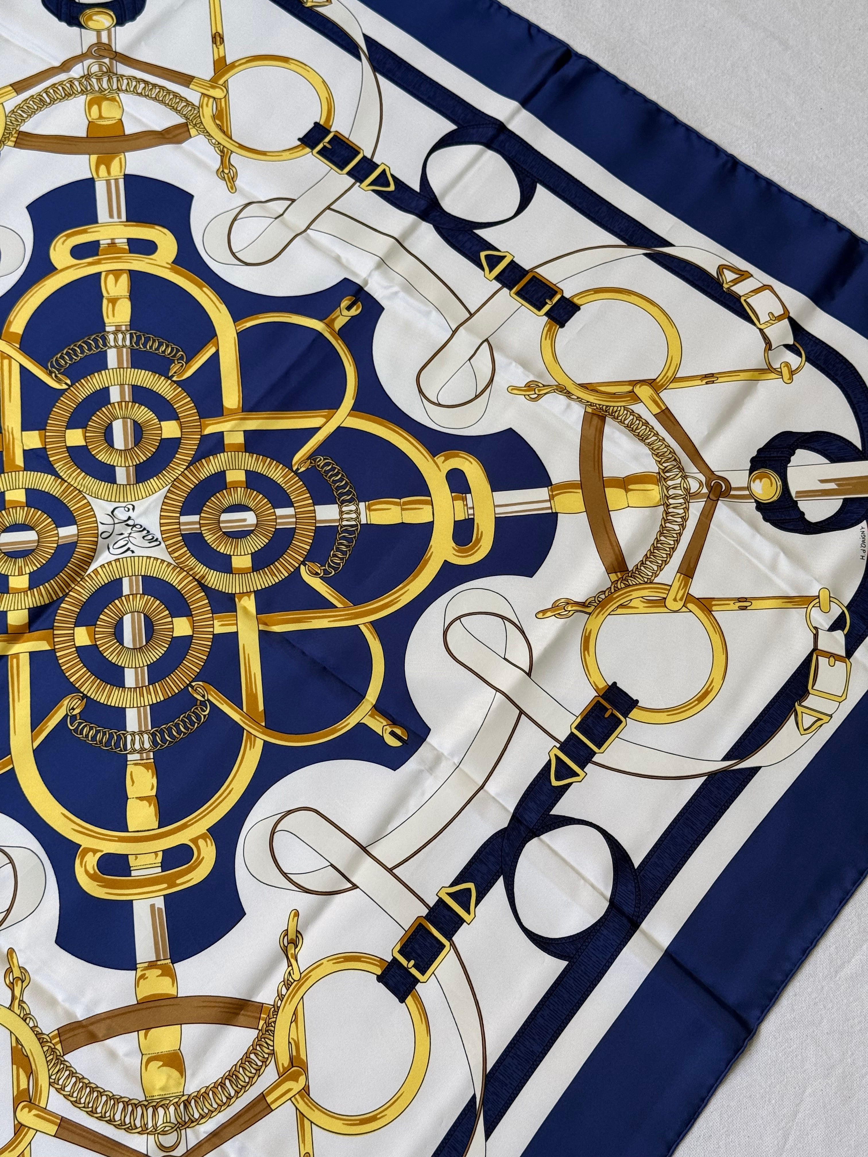 Foulard Hermès – Modèle Éperon d’Or