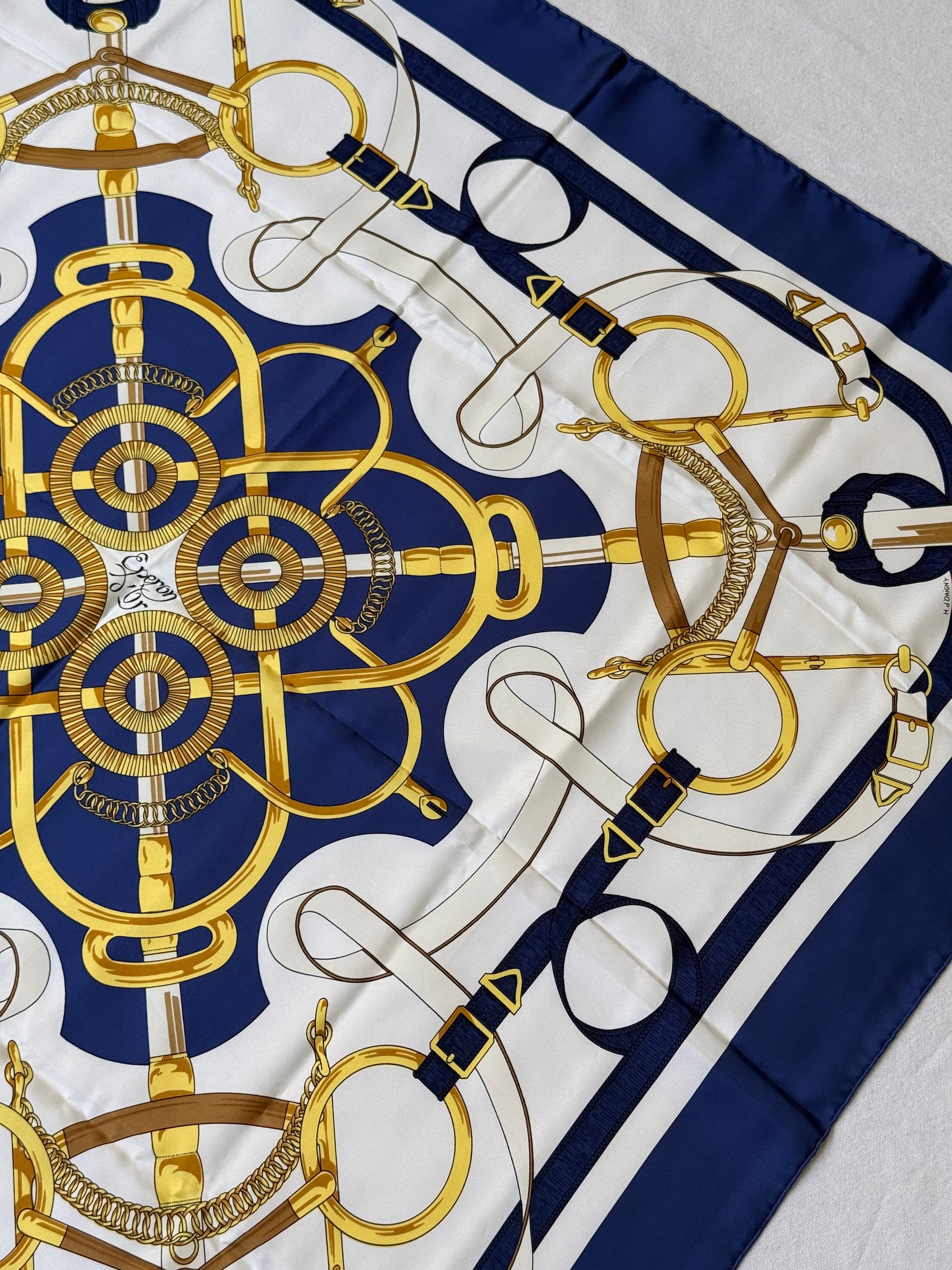 Foulard Hermès – Modèle Éperon d’Or