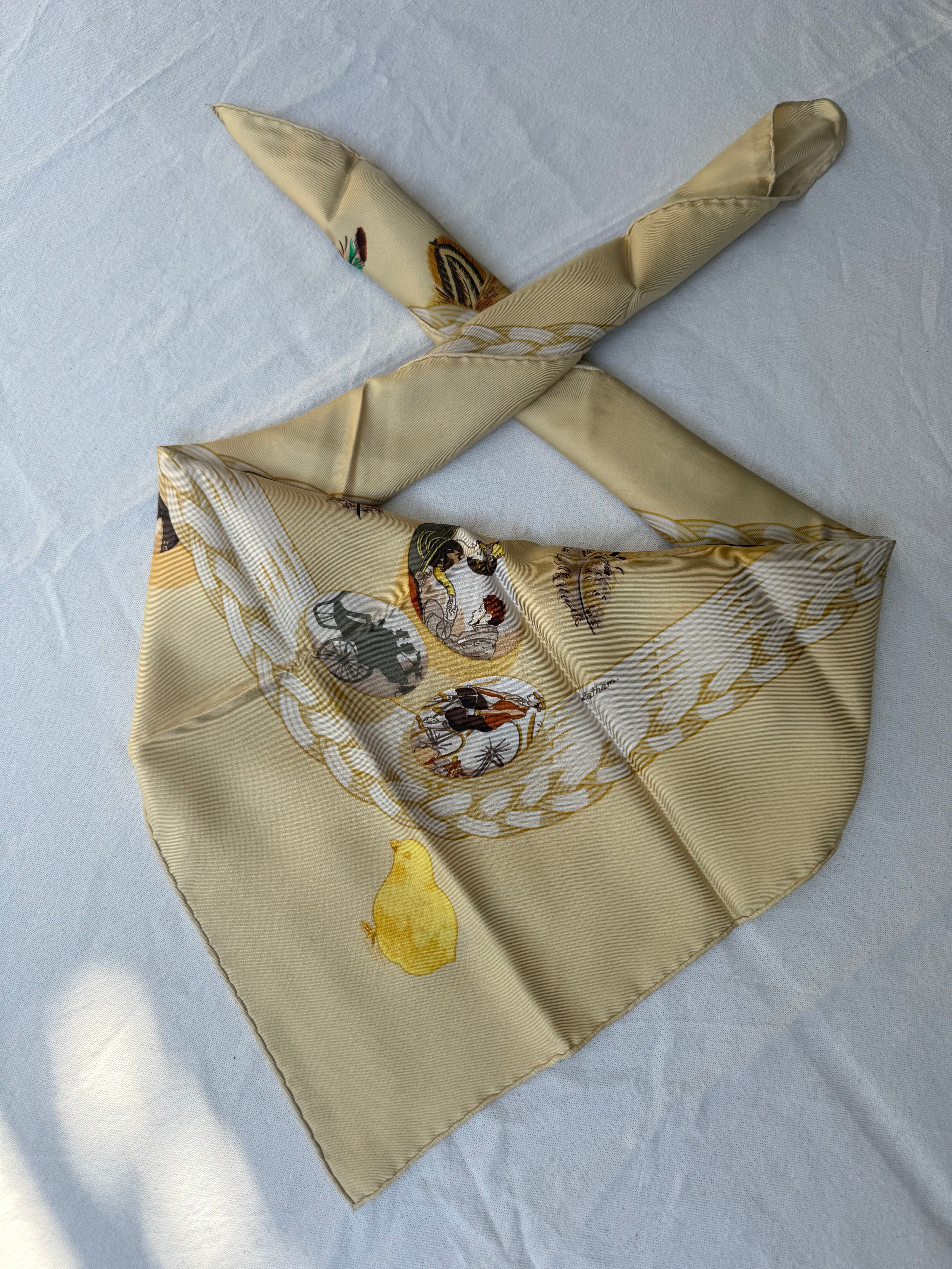Foulard Hermès – Modèle Couvée d'Hermès