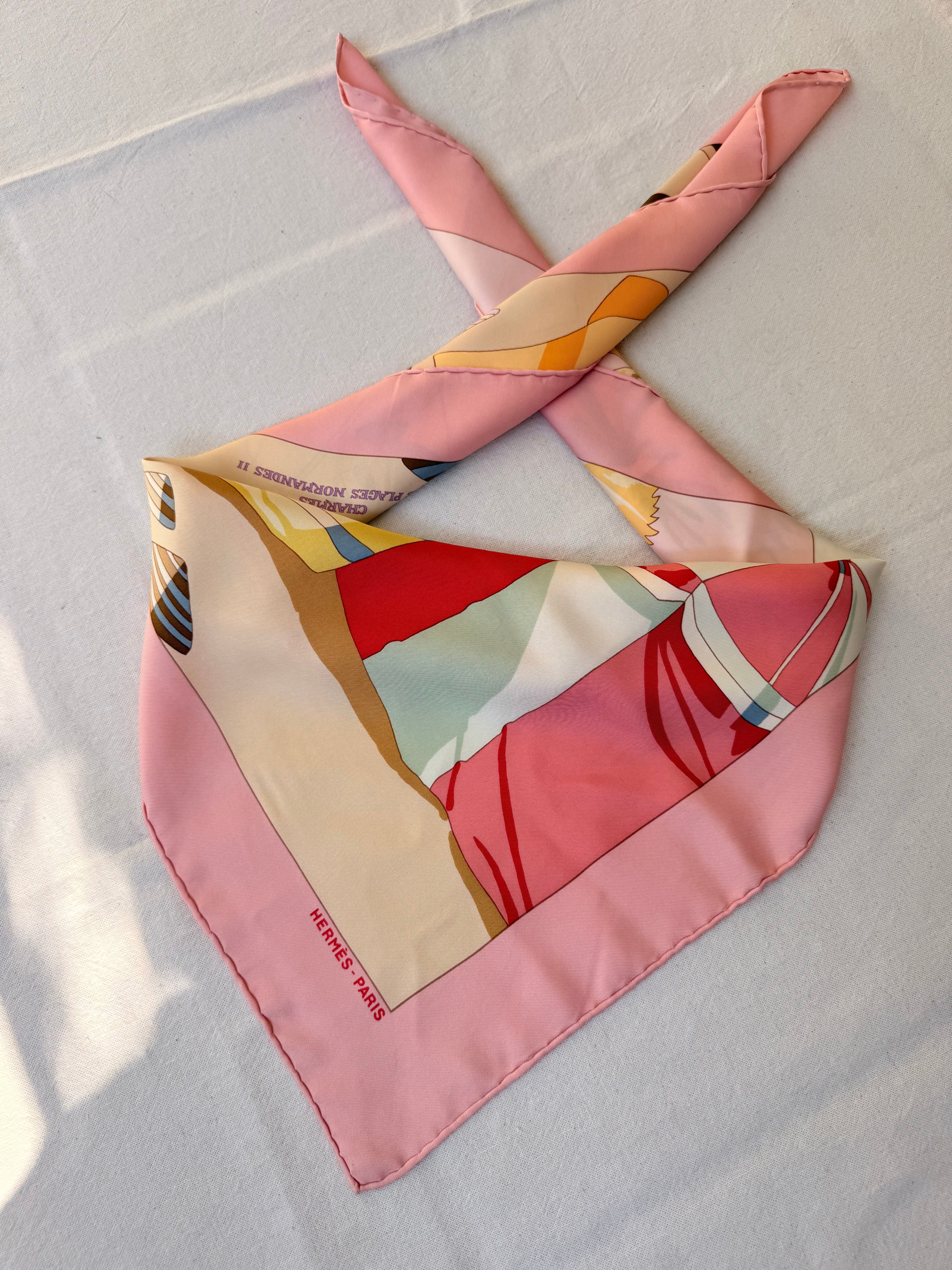 Foulard Hermès – Modèle Charmes des Plages Normandes II