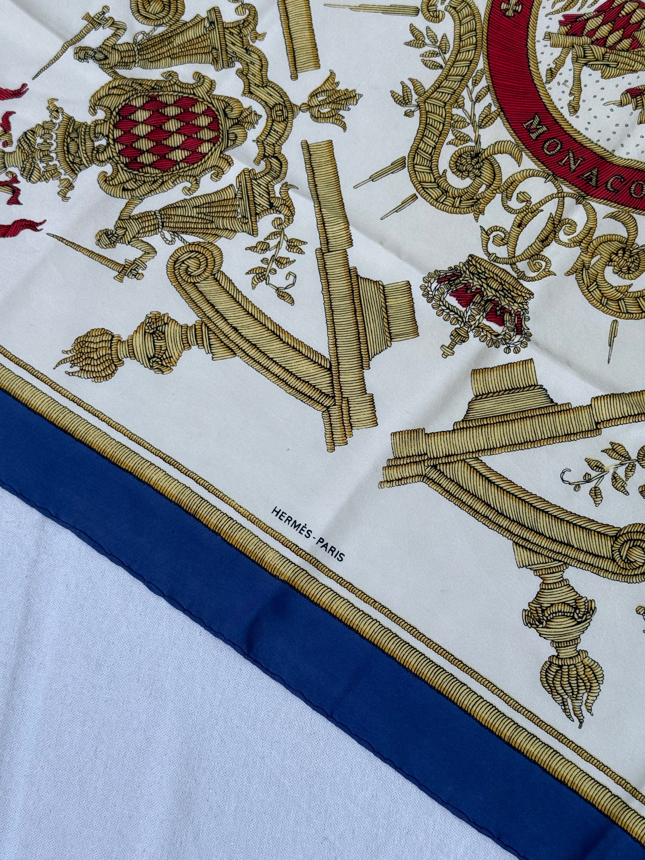 Foulard Hermès - Modèle Deo Juvante Monaco