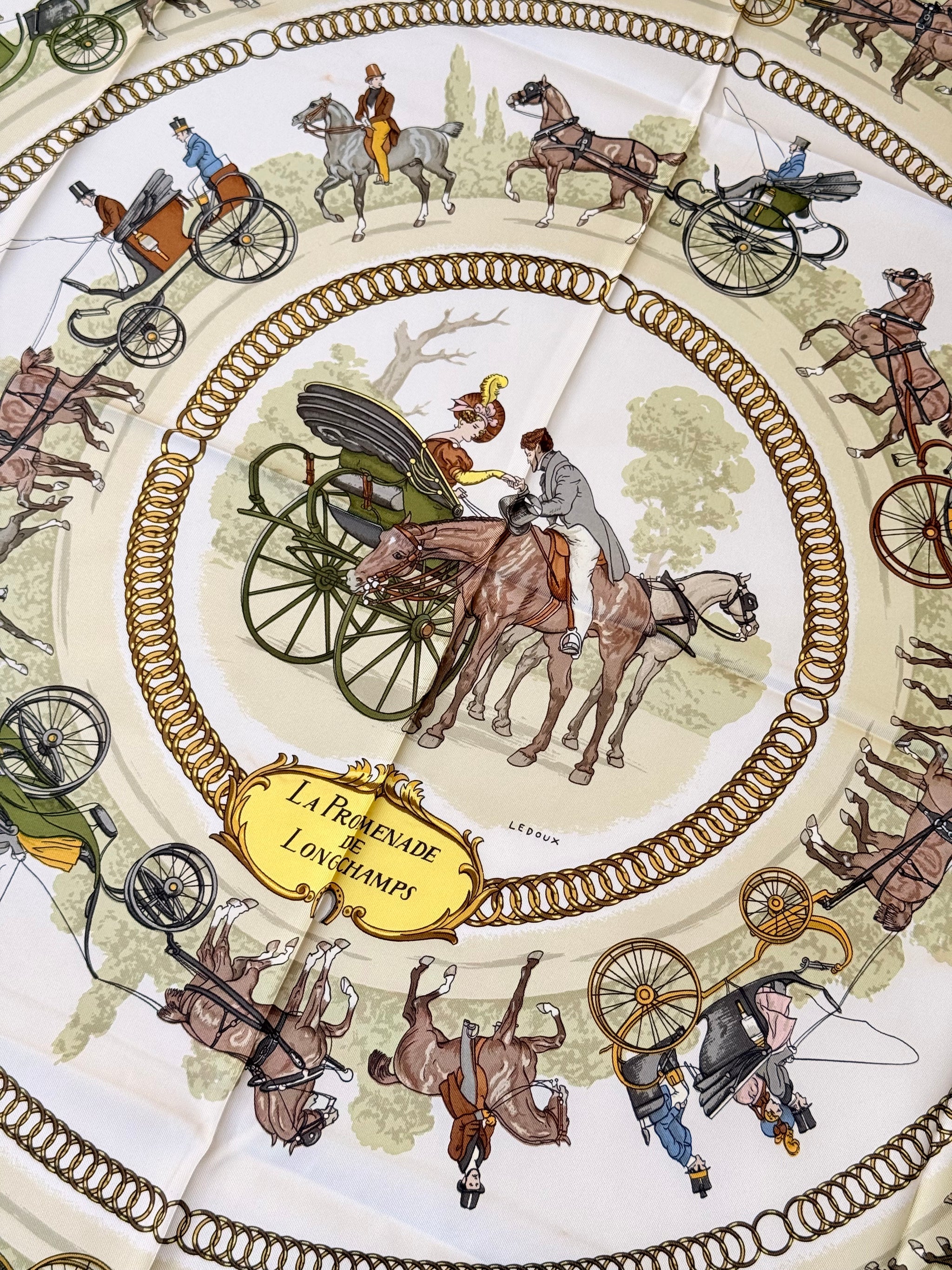 Foulard Hermès – Modèle Promenade de Longchamps