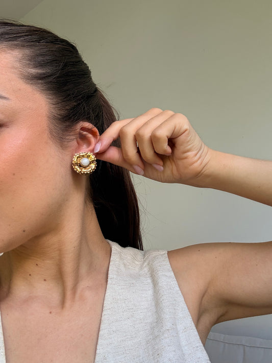 Boucles d’oreilles vintage - Fleurs perlées