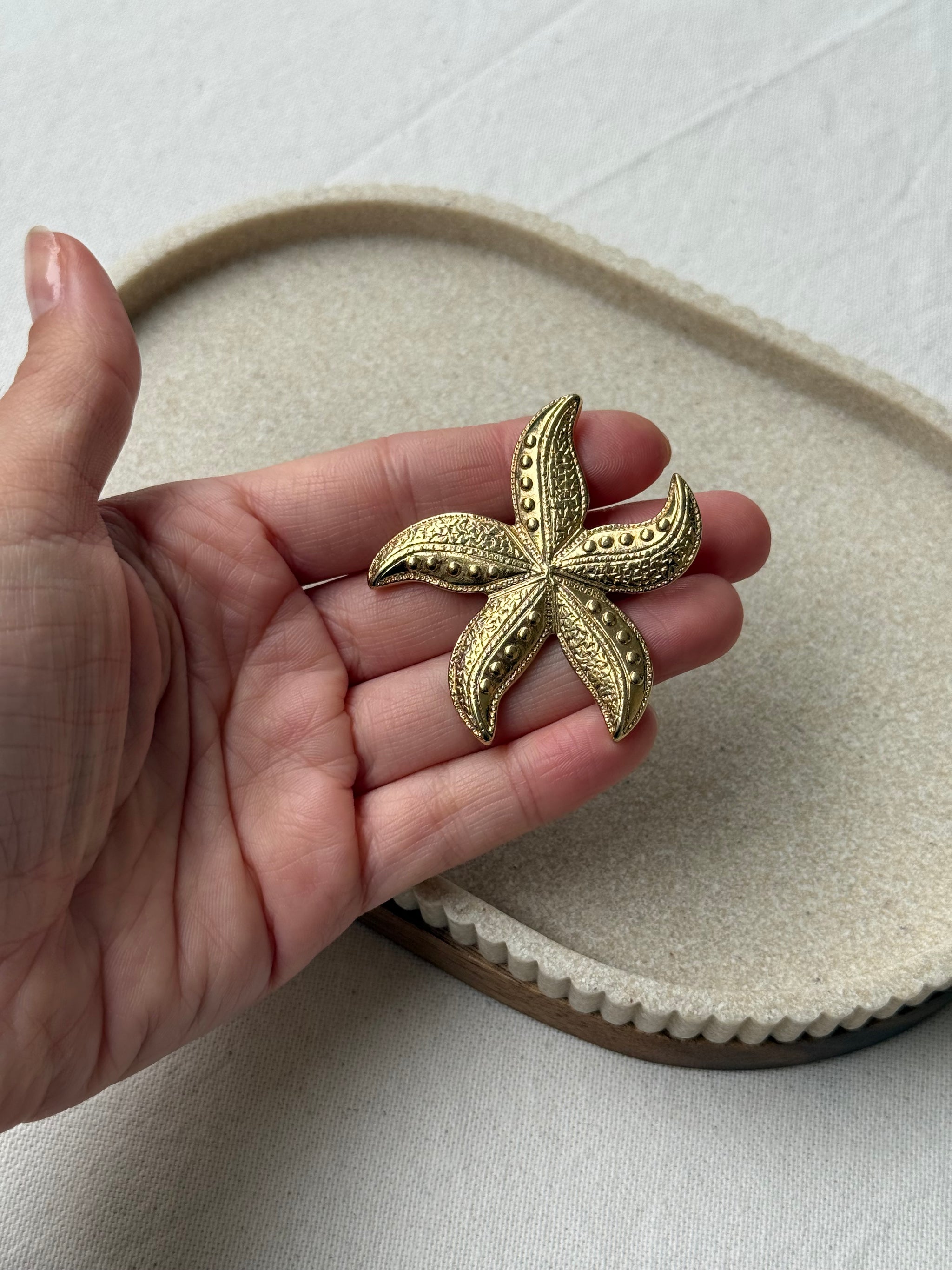 Broche vintage - Étoile de mer dorée