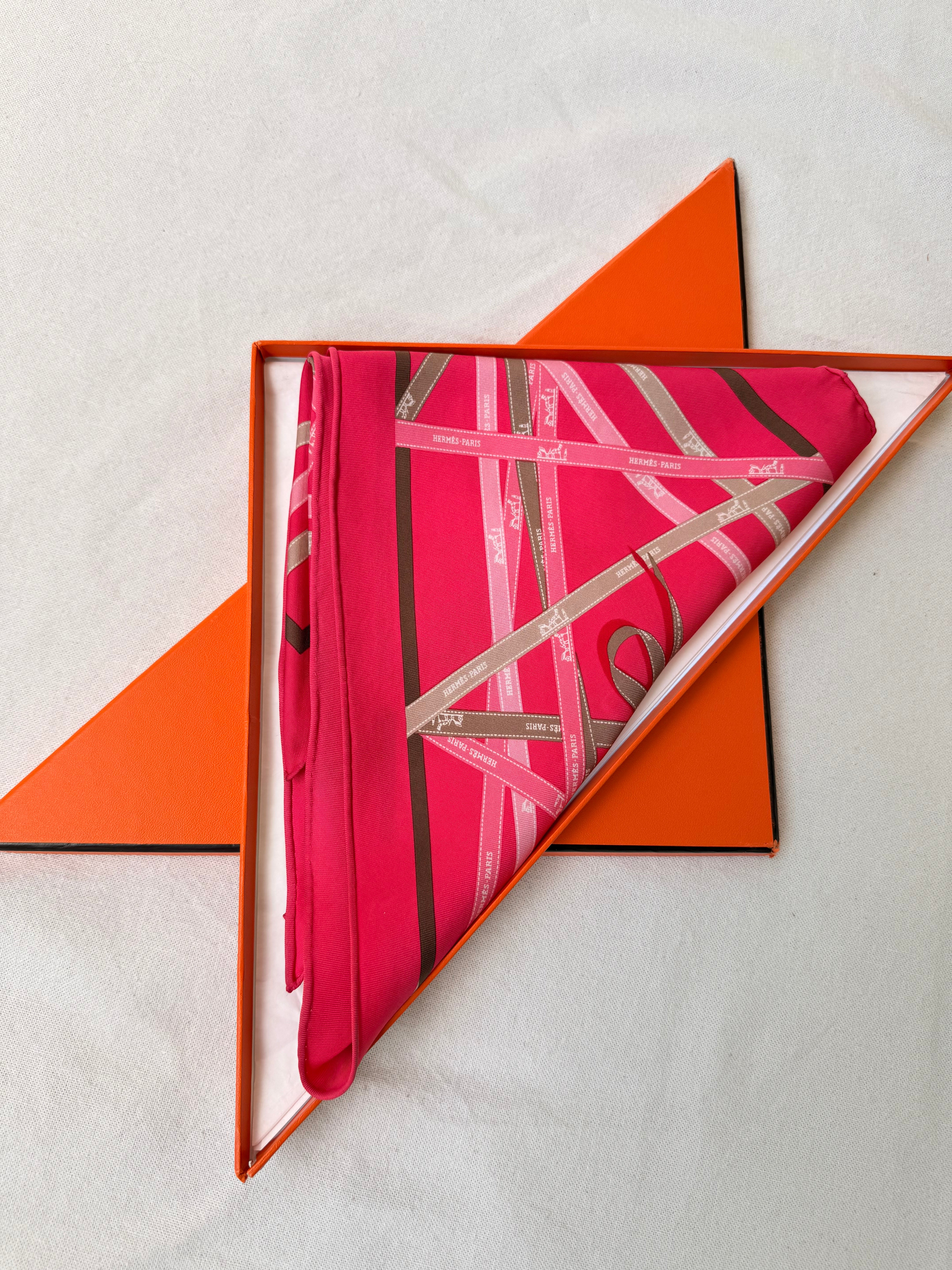 Triangle Hermès – Modèle Bolduc