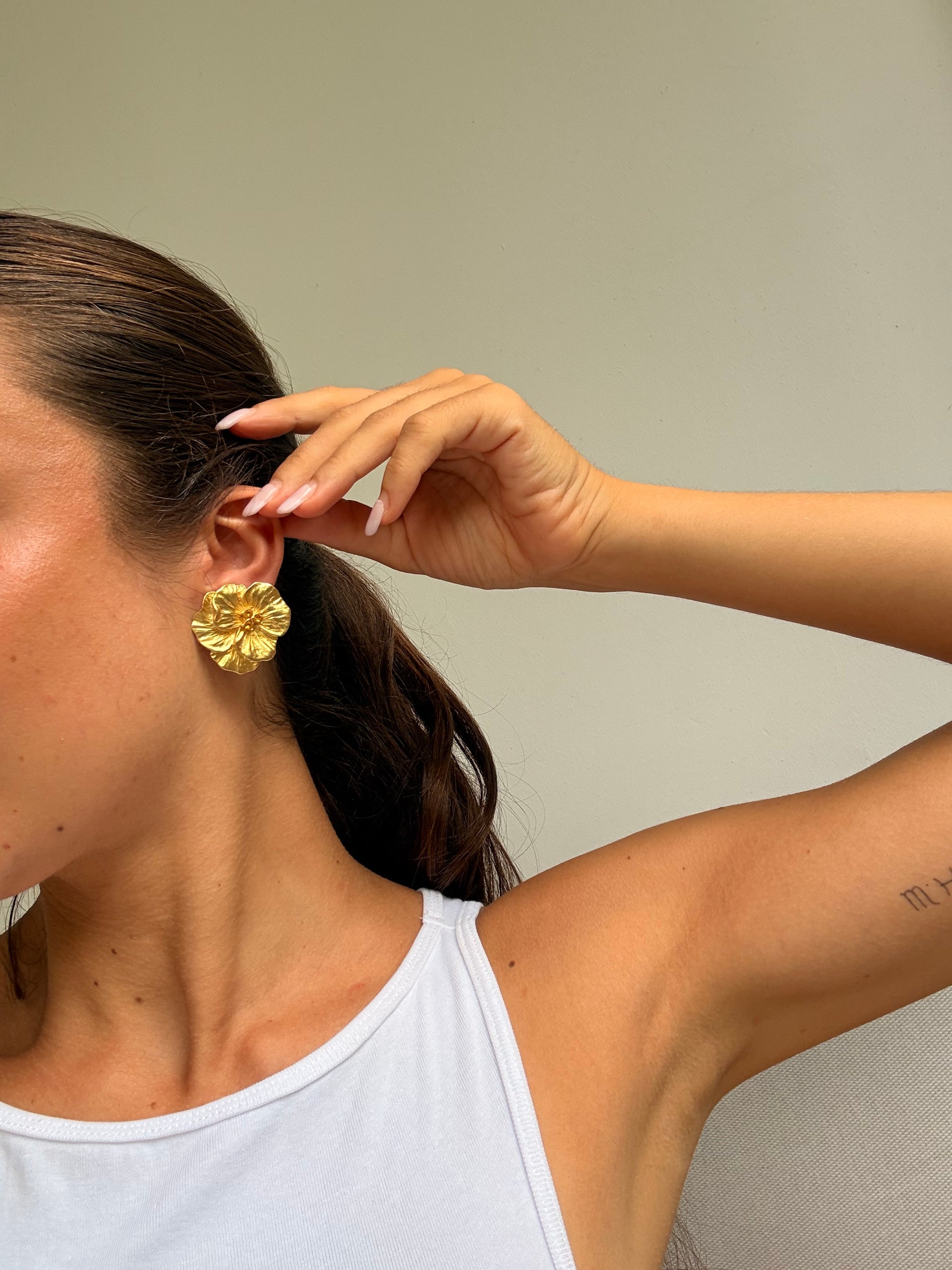 Boucles d’oreilles vintage - Fleurs dorées et strass ambrés