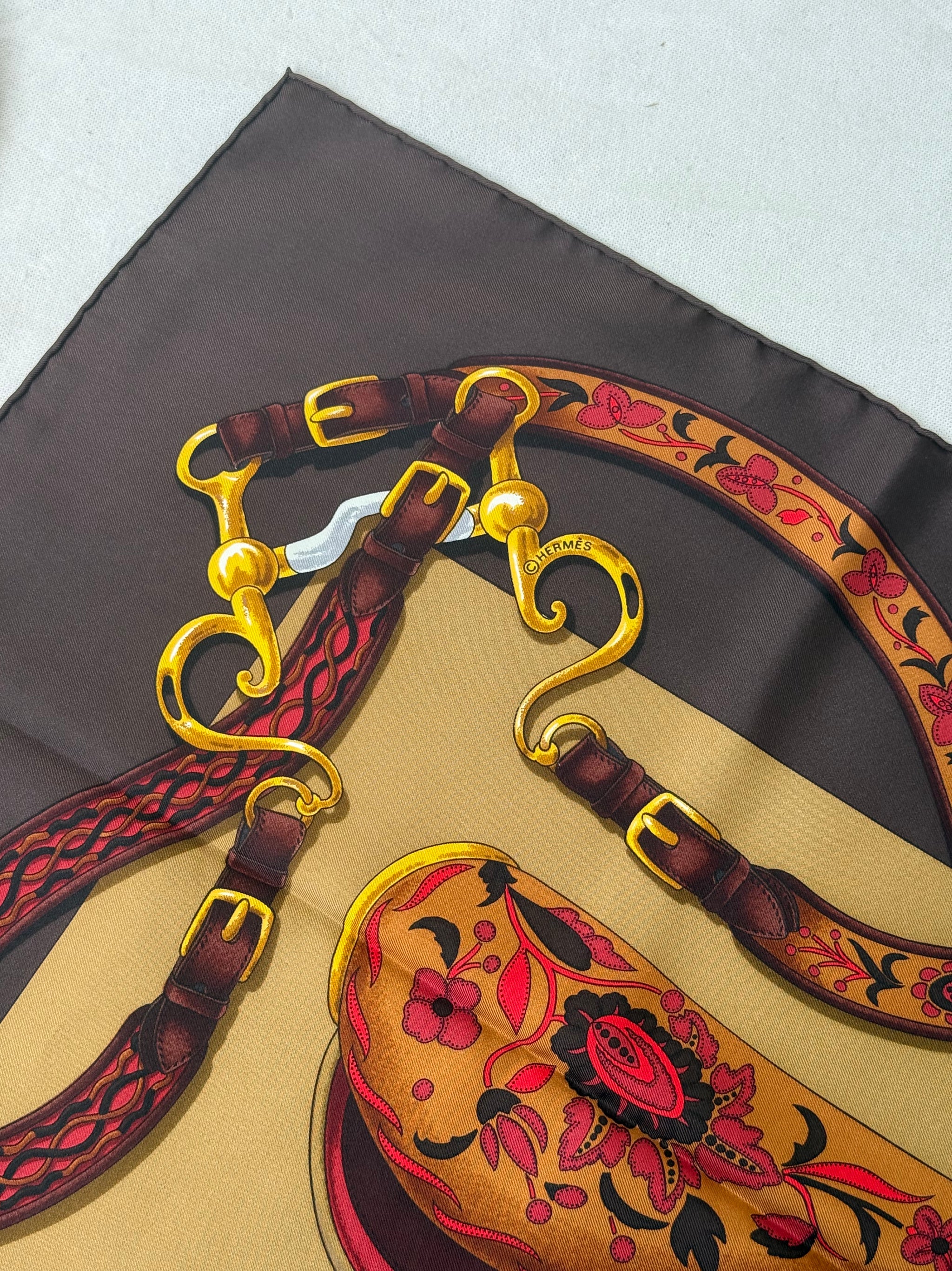 Foulard Hermès – Modèle Festival