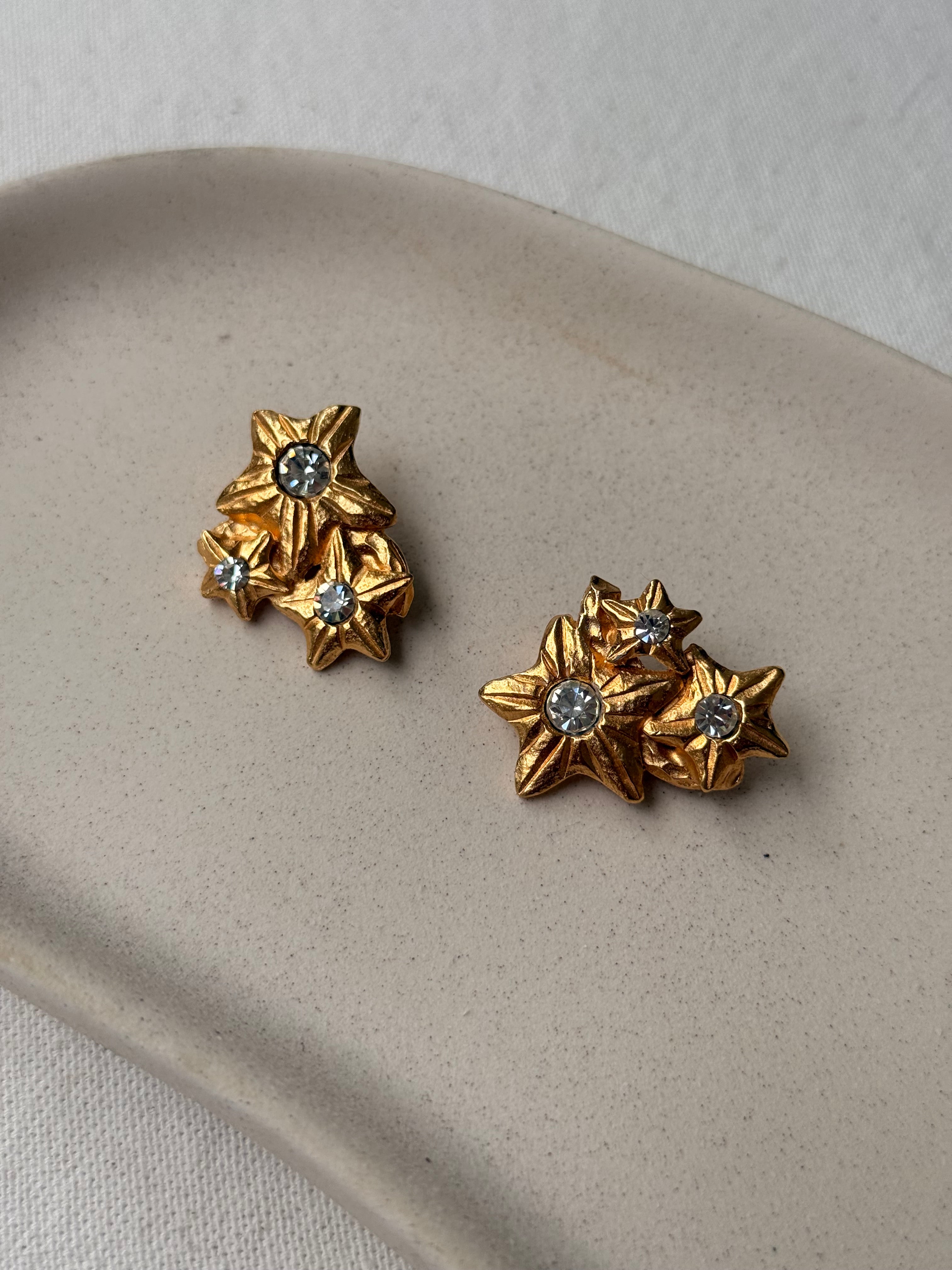 Boucles d’oreilles Il Était Une Fois vintage - Fleurs dorées