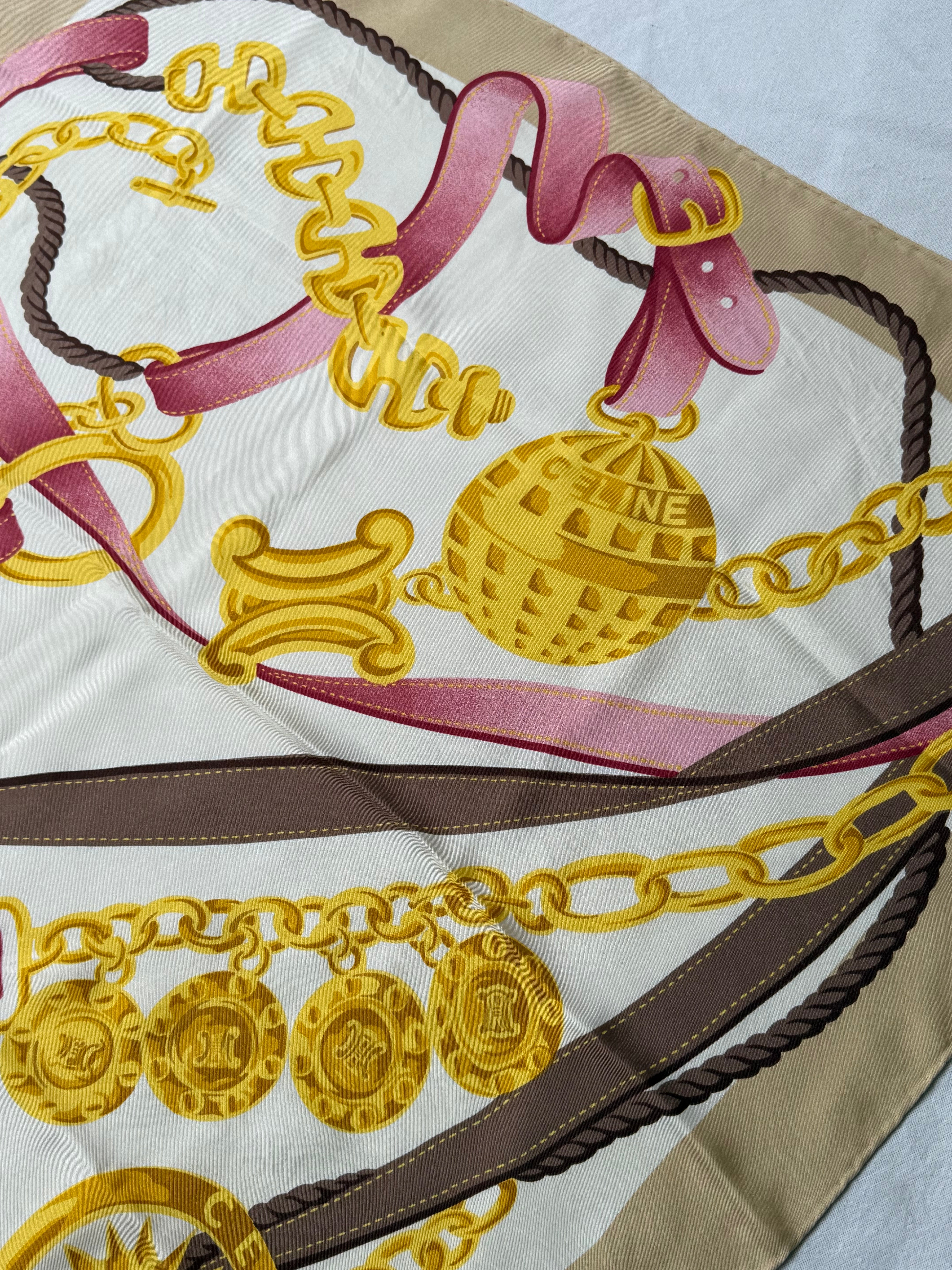 Foulard Céline – Chaînes et harnais