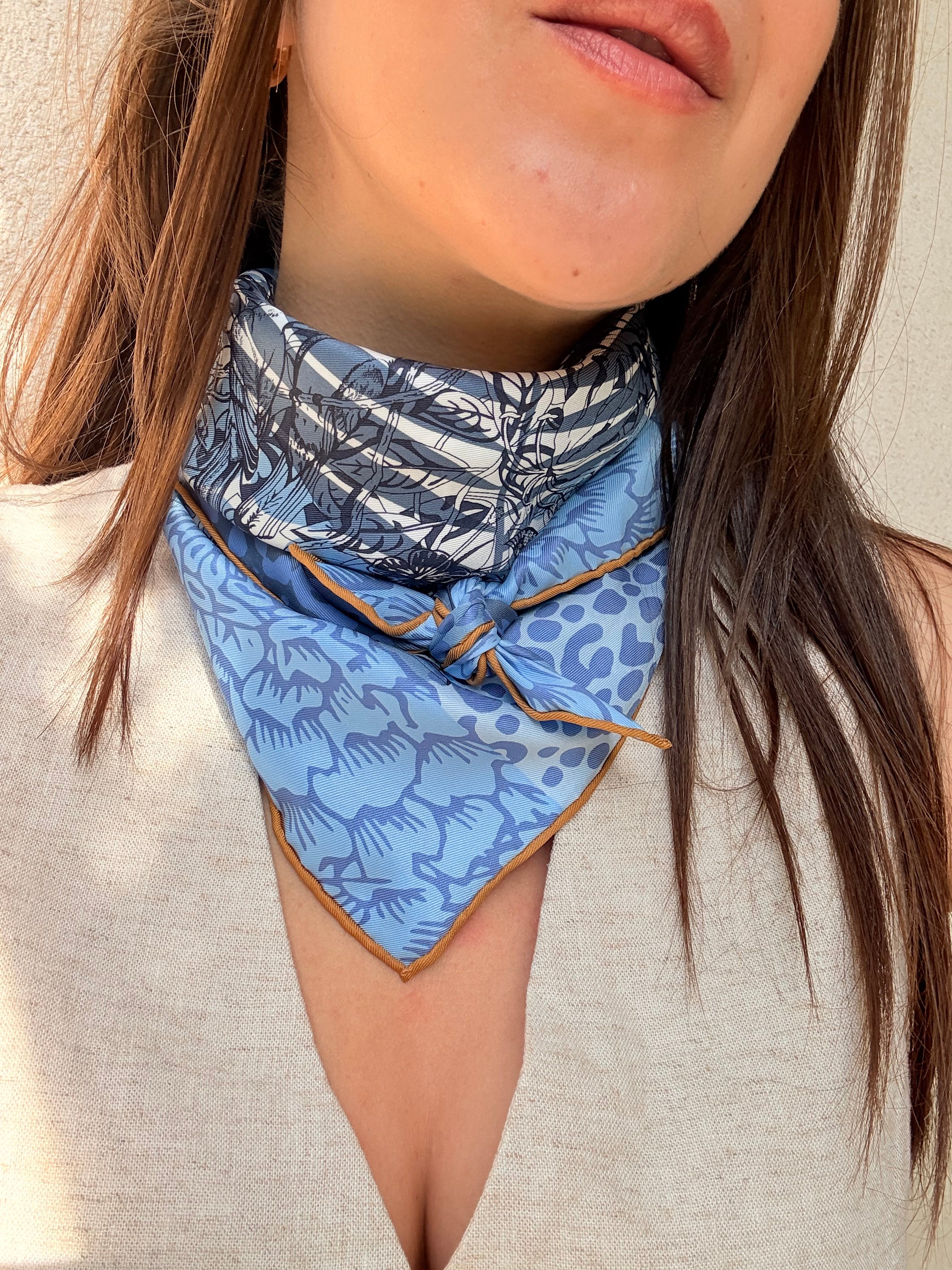 Foulard Hermès – Modèle Jungle Love au tampon