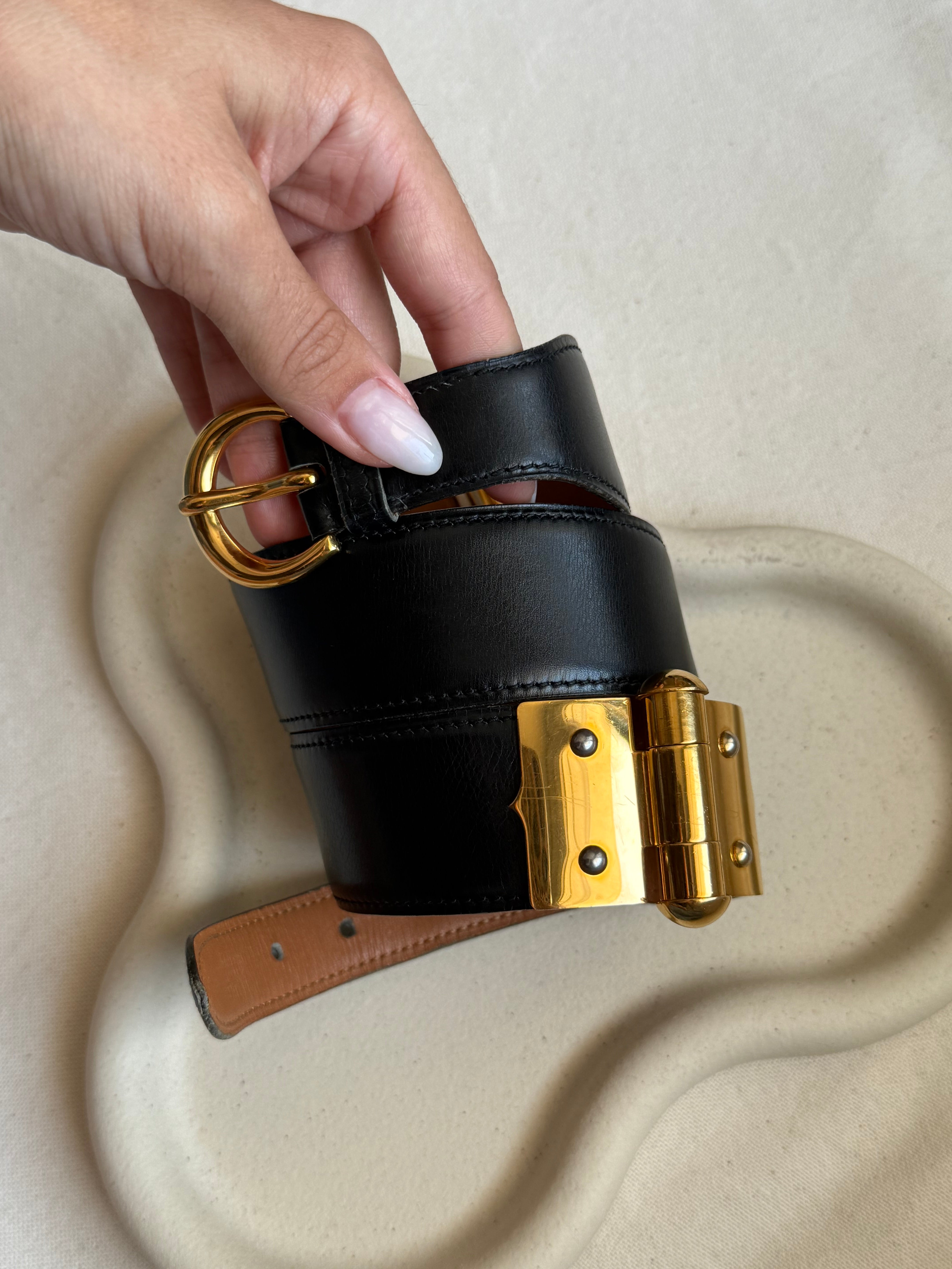 Ceinture Hermès vintage - Modèle corset noir à boucle dorée