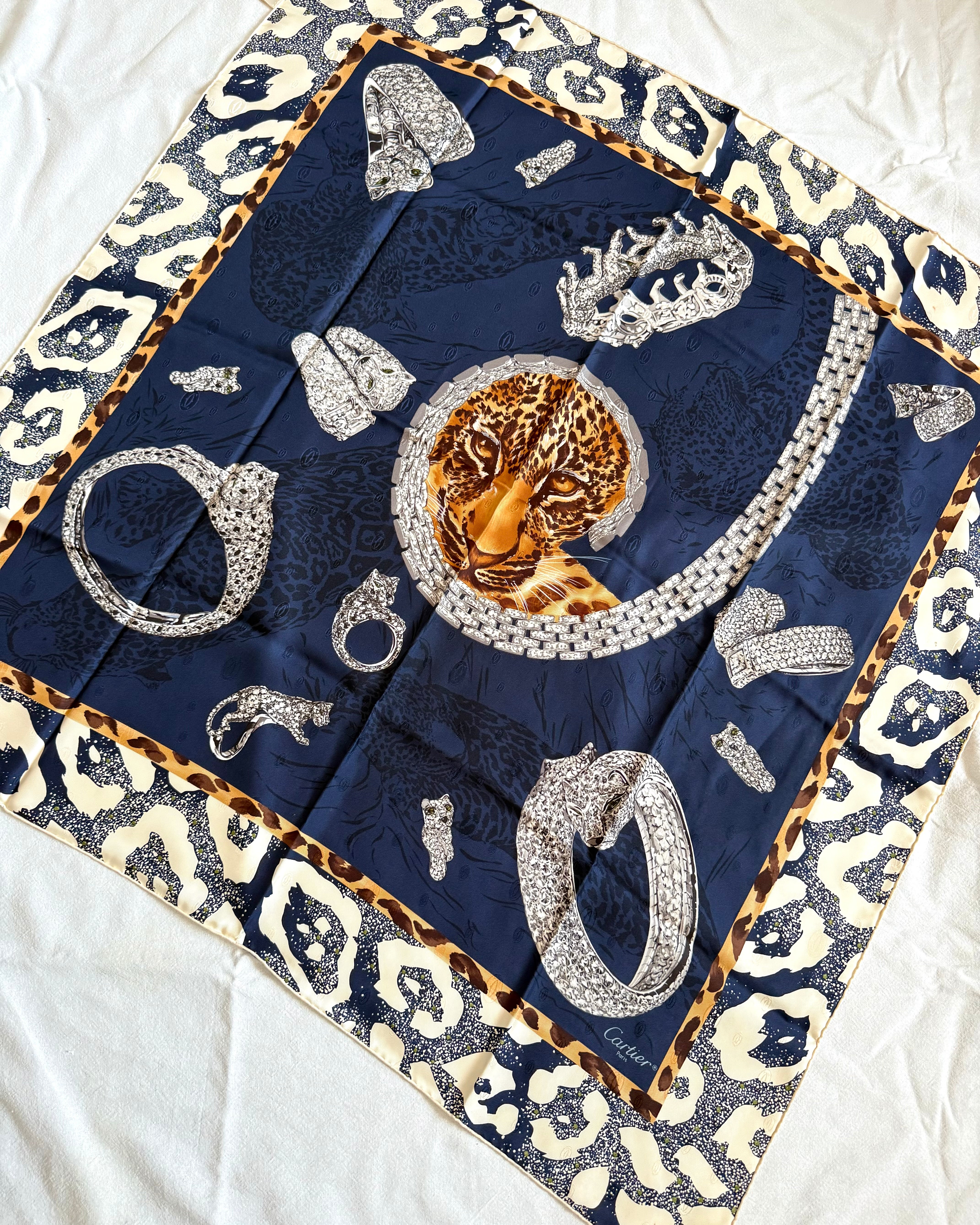 Foulard Cartier - Panthères et Joallerie